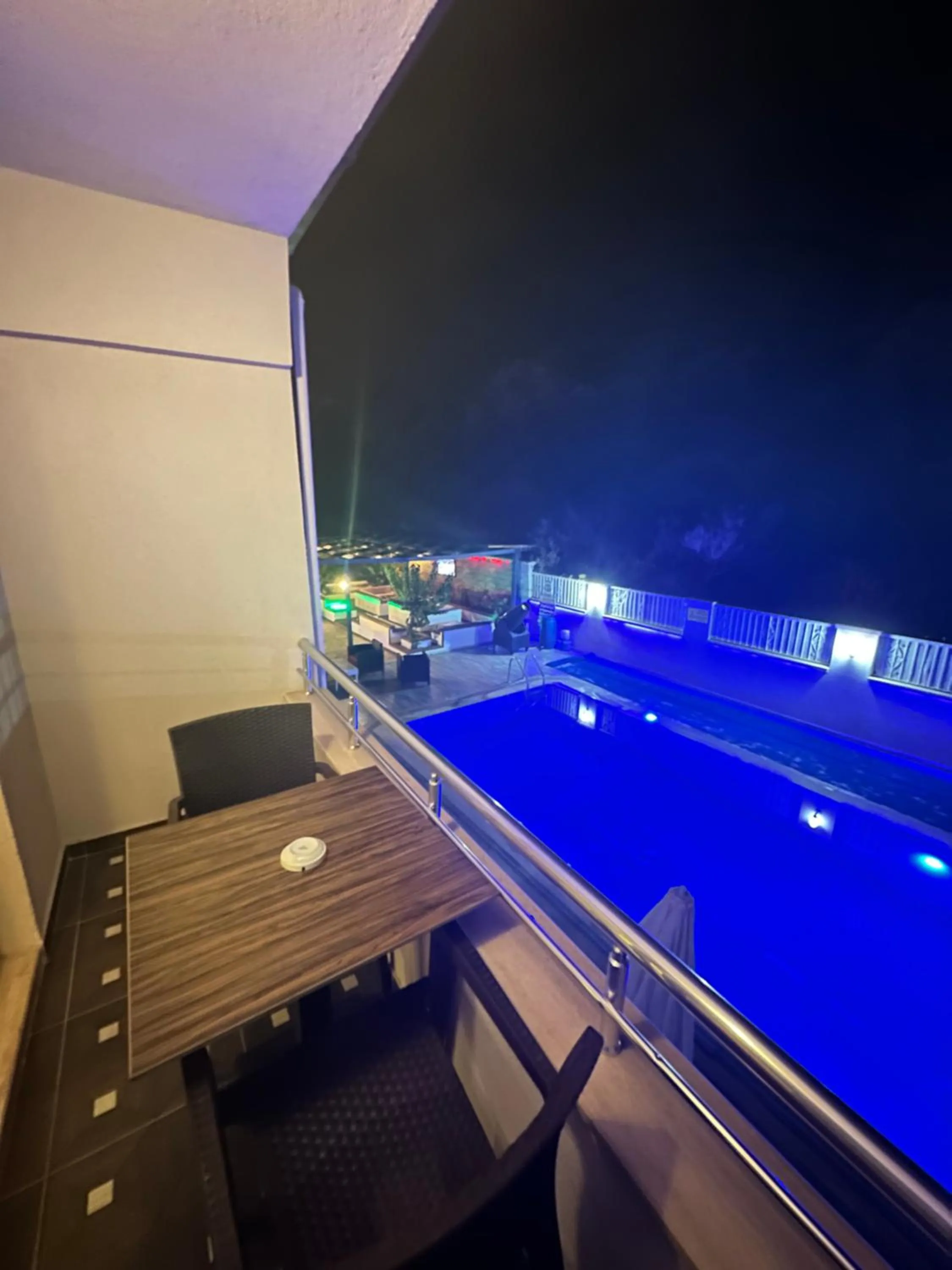 Balcony/Terrace in Street61 Apart Hotel