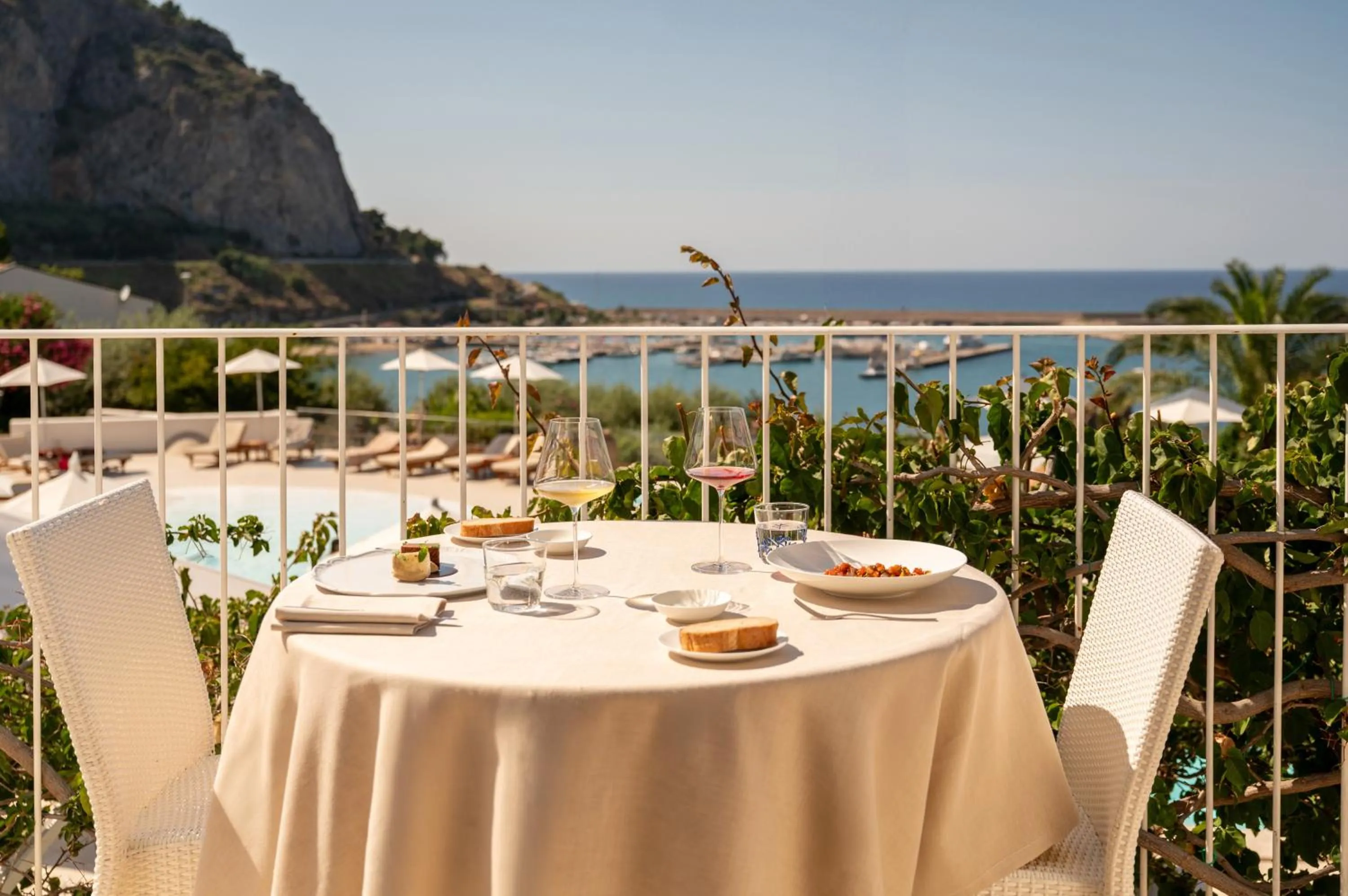 Restaurant/places to eat in Le Calette N.5