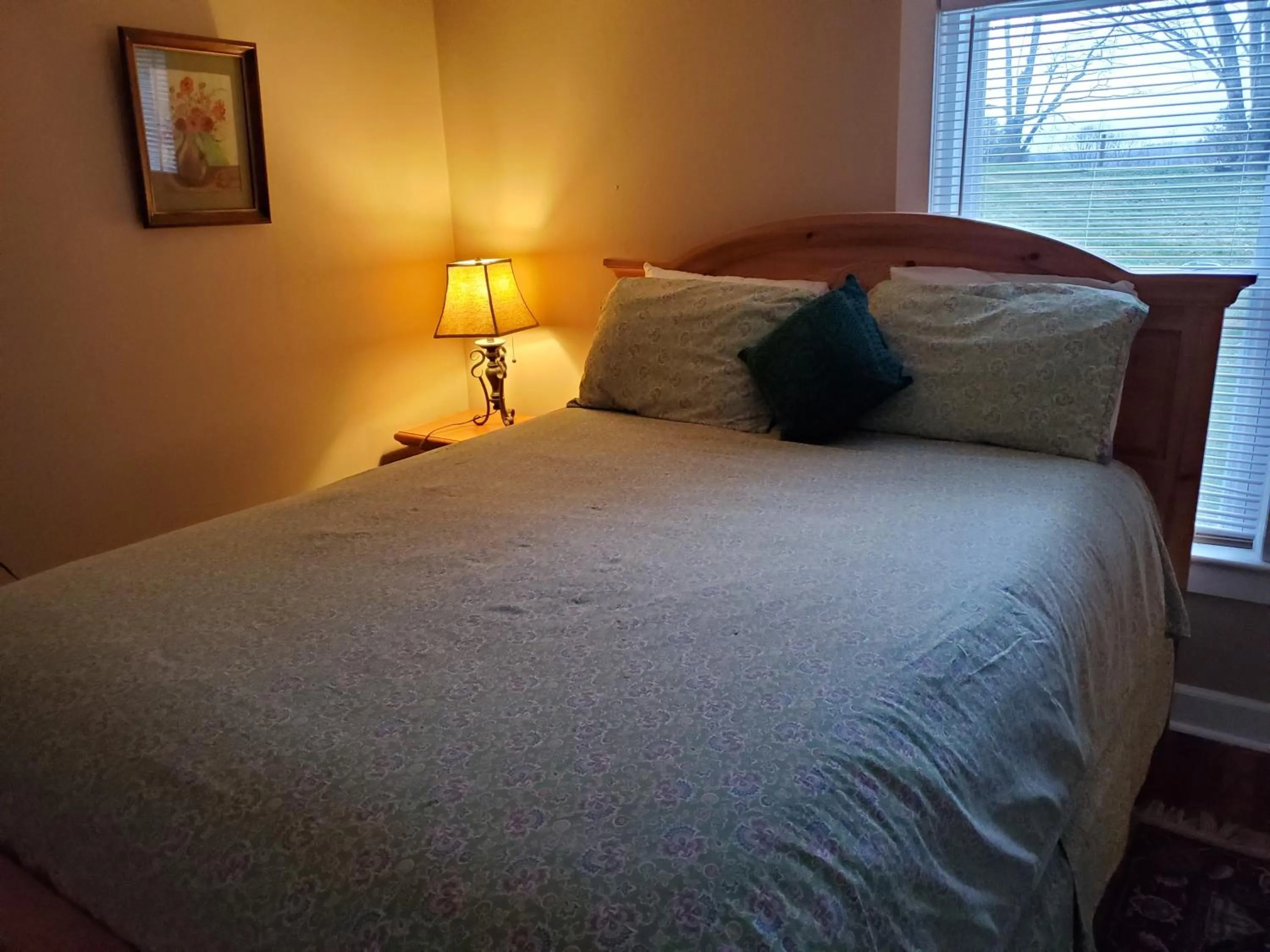 Bedroom, Bed in The Cabins at Healing Springs