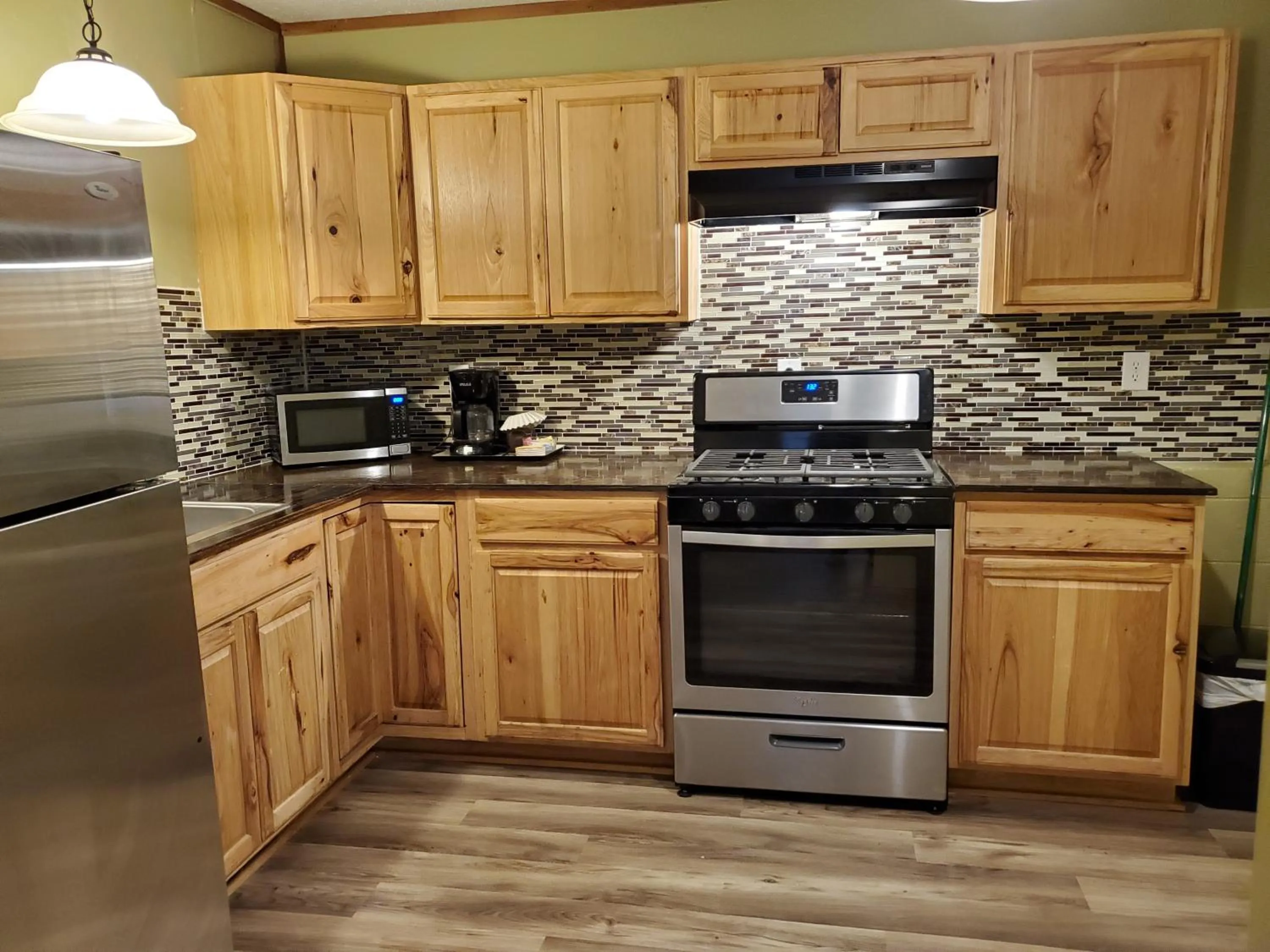 Coffee/tea facilities in The Cabins at Healing Springs