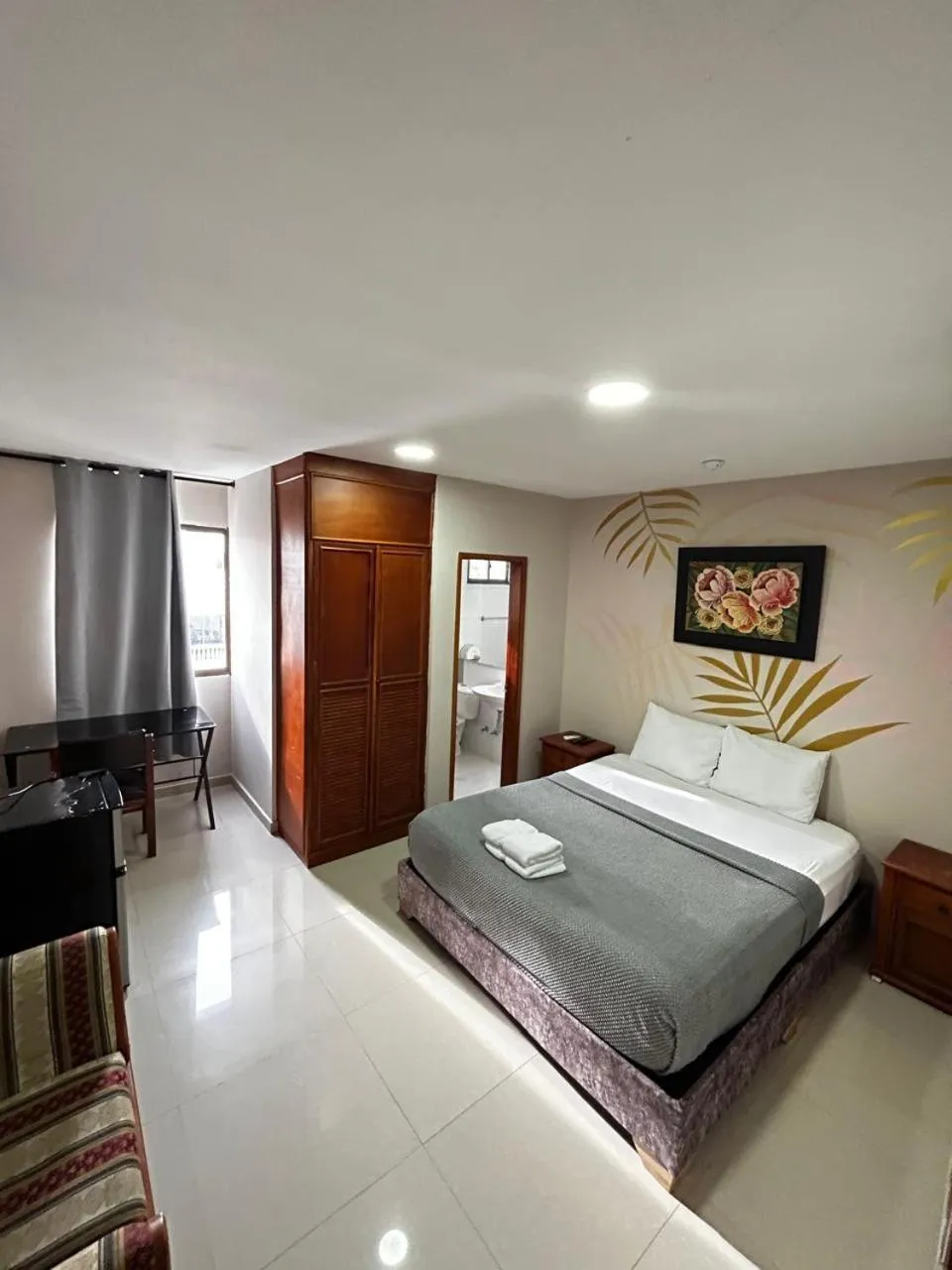 Bedroom, Bed in Hotel Dorado BAQ