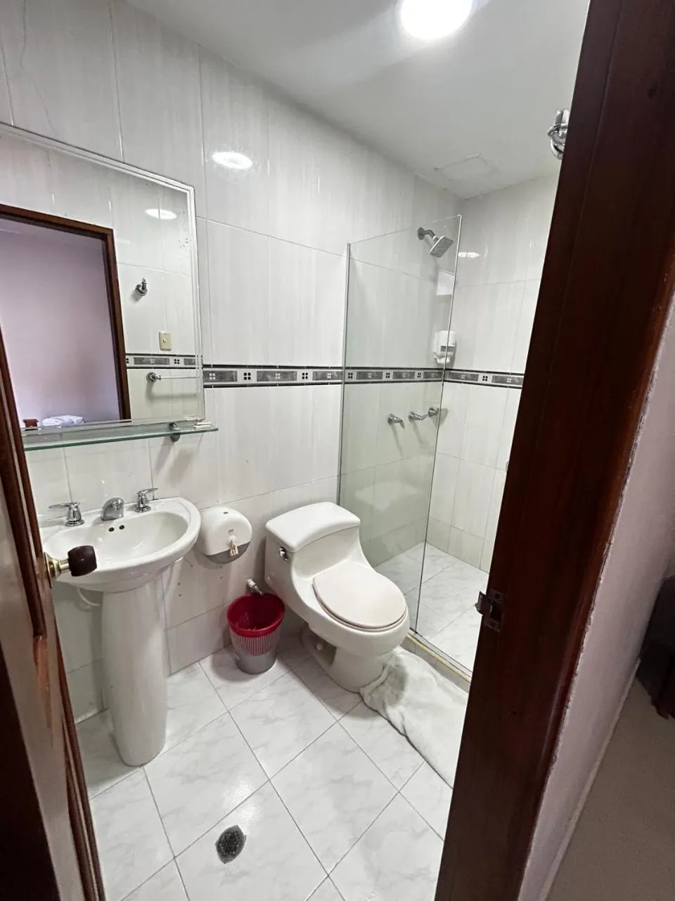 Bathroom in Hotel Dorado BAQ