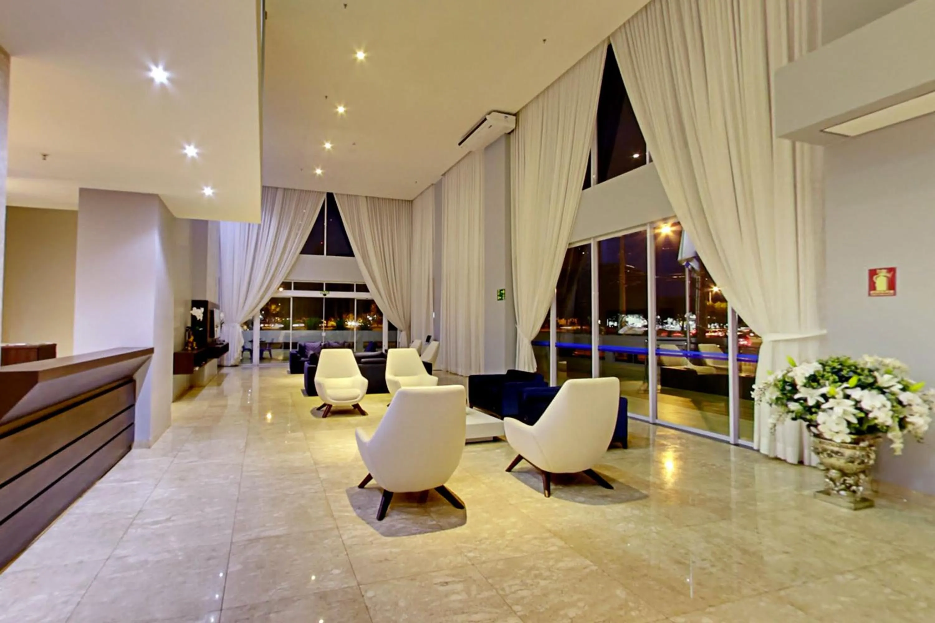 Lobby or reception in Select Hotel
