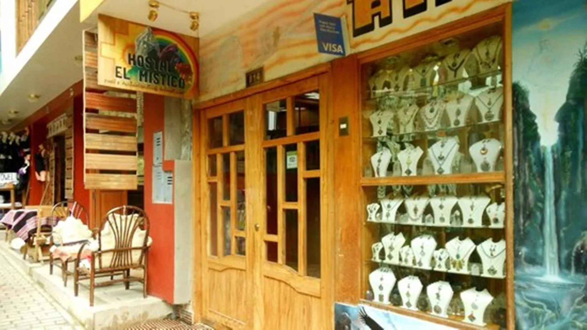 Facade/entrance in Mistico Machupicchu Eco B&B