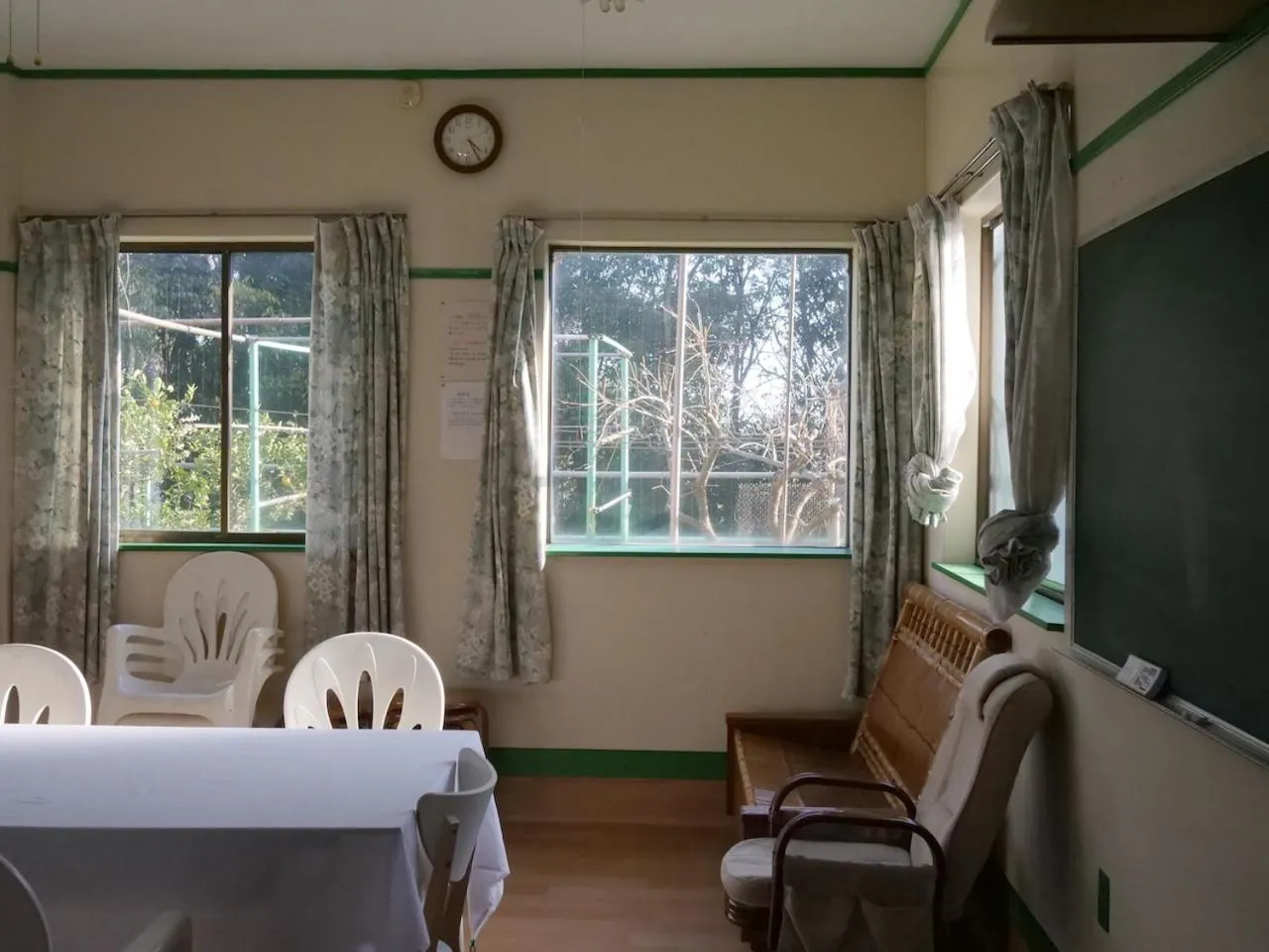 Kitchen or kitchenette in Kobe Guesthouse