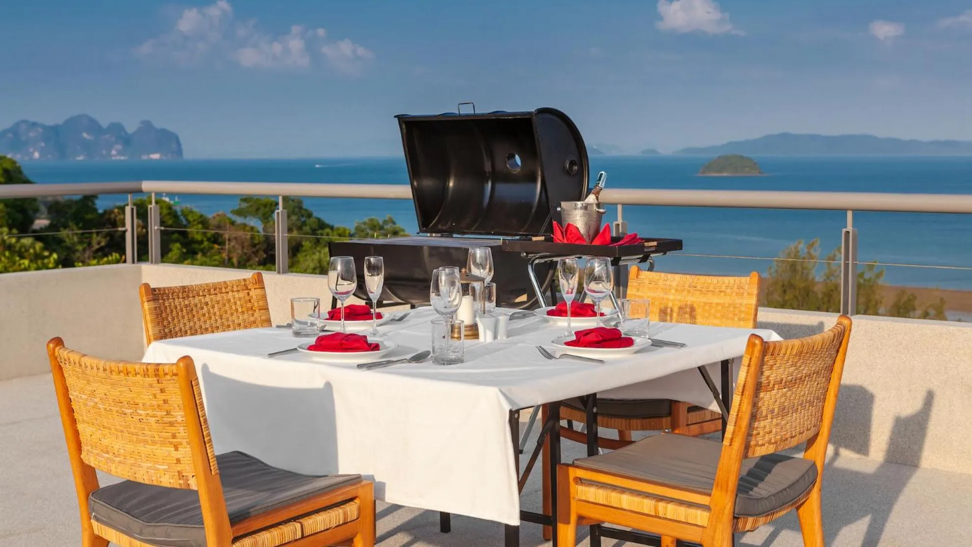 BBQ facilities in Villa Leelawadee