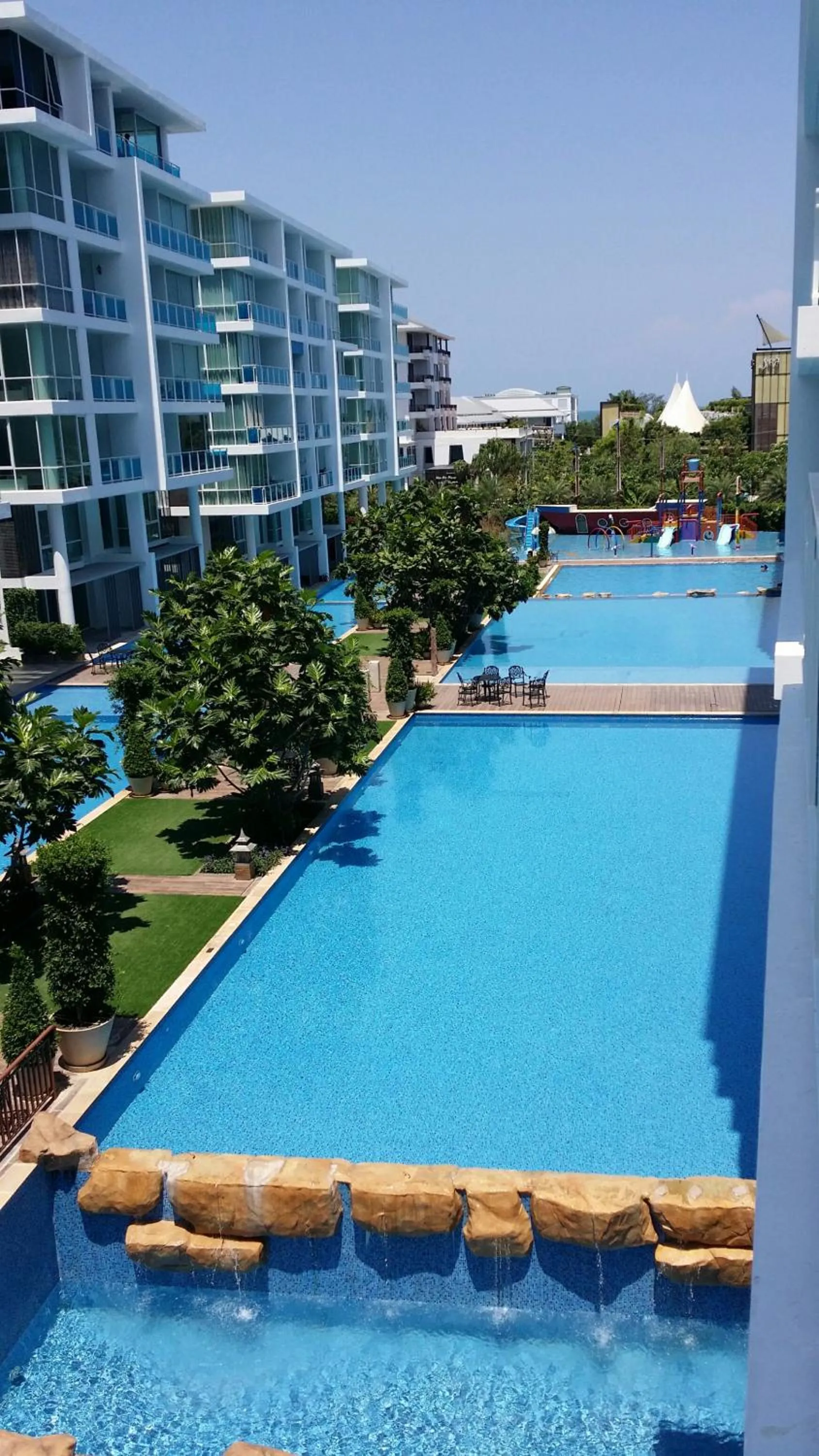 Day in My Resort Family by Jitkarn