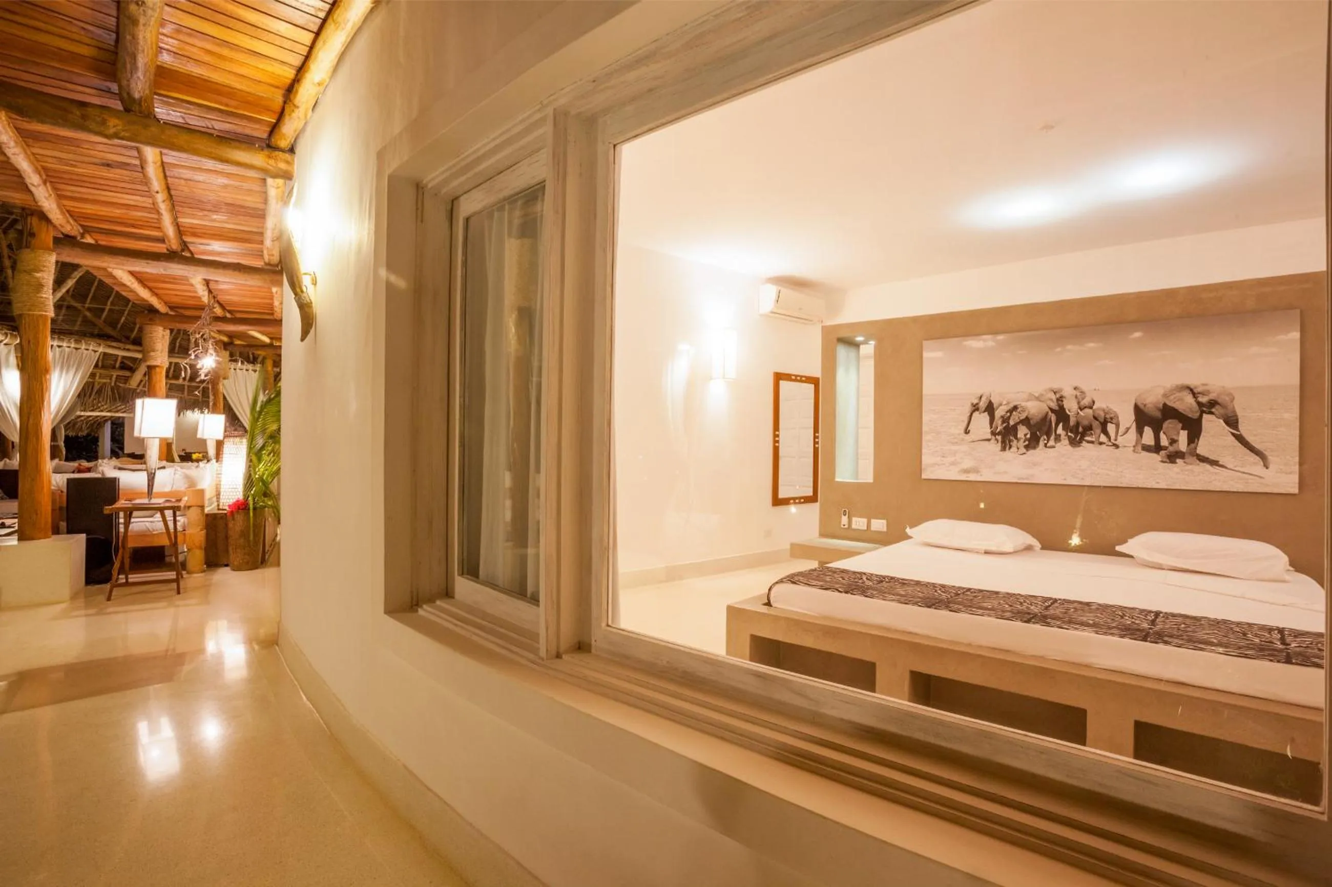 Photo of the whole room, Bed in The Kasa Malindi