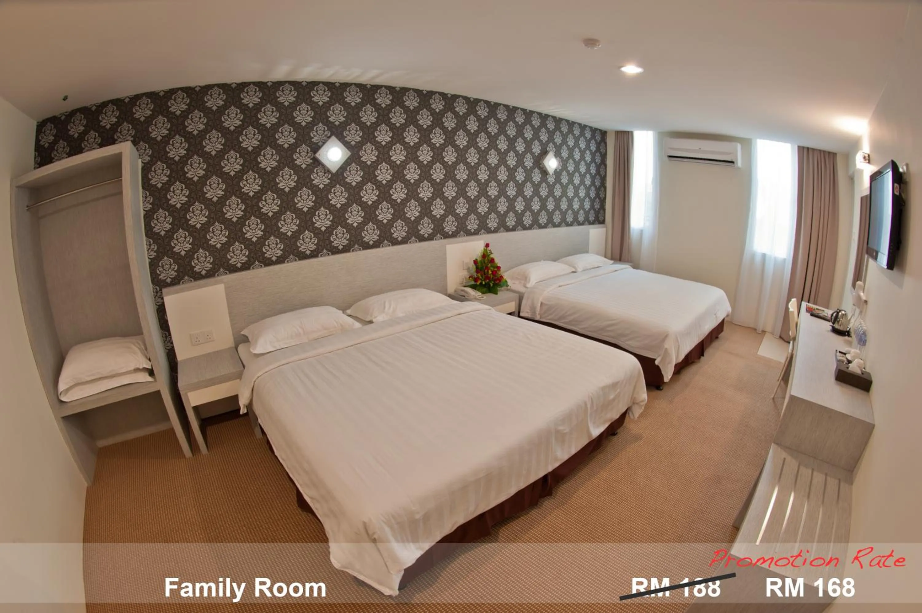 Photo of the whole room, Bed in De Spring Hotel