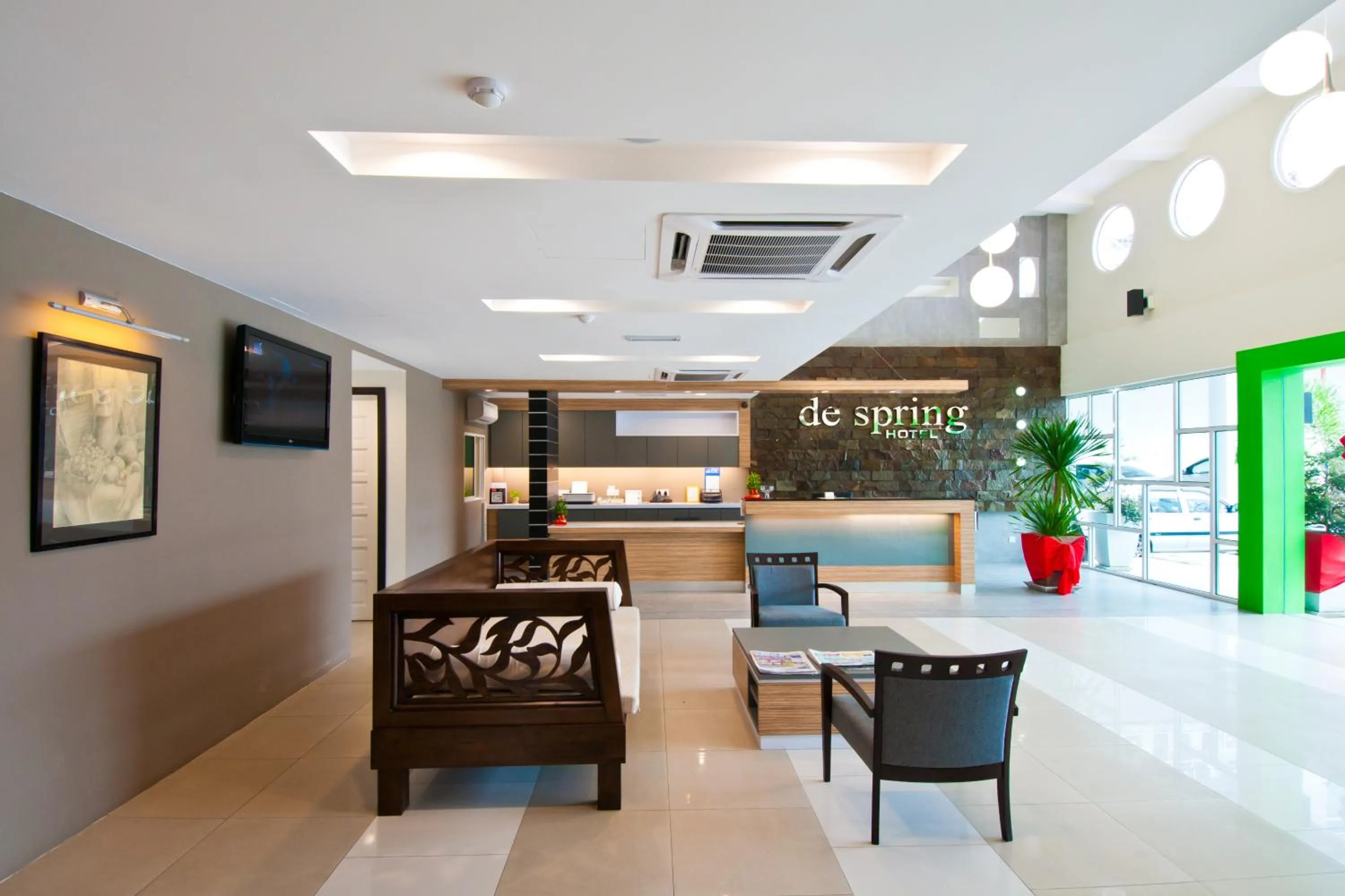 Lobby or reception in De Spring Hotel