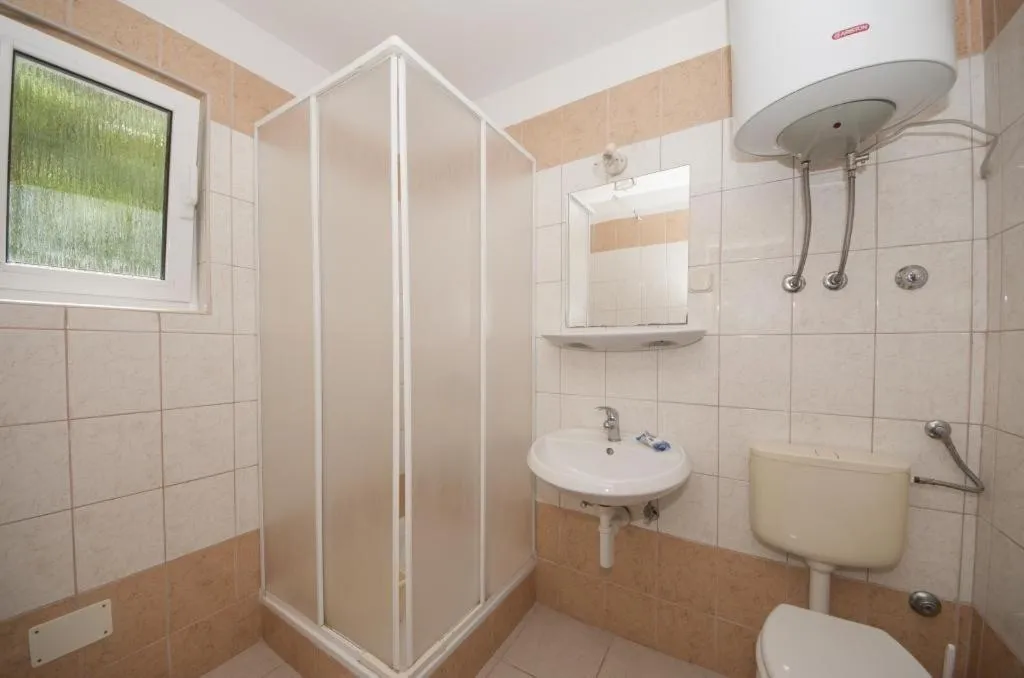 Bathroom in Apartments Jasenka Supetar ST