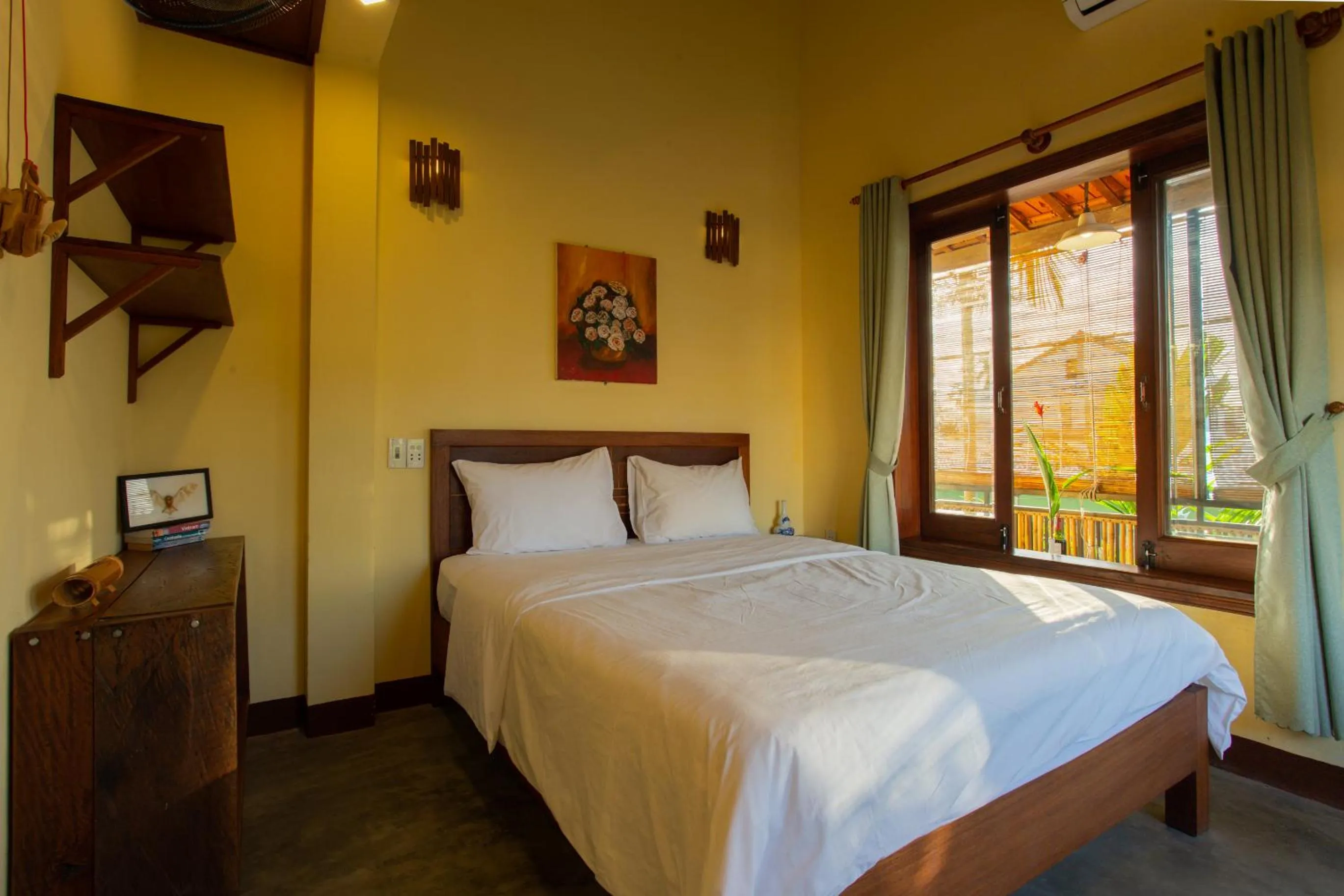 Bedroom, Bed in Chez Xuân ở Hội An - Rooms & more