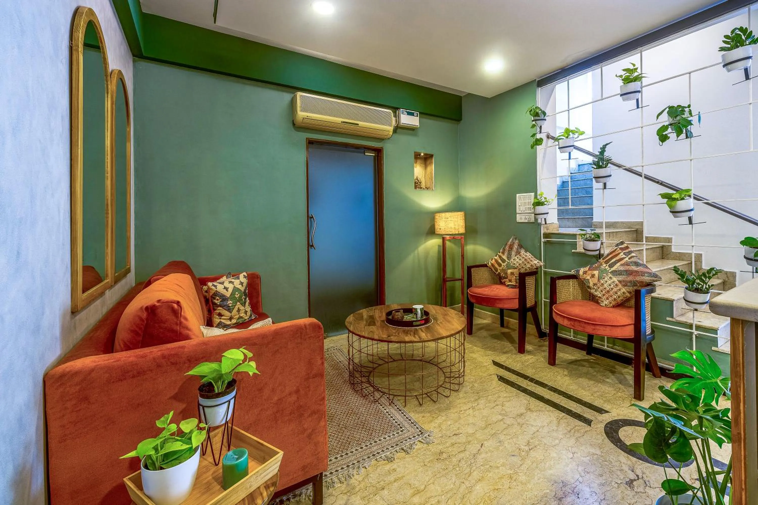 Lobby or reception in Olive Zip Rest House Road by Embassy Group