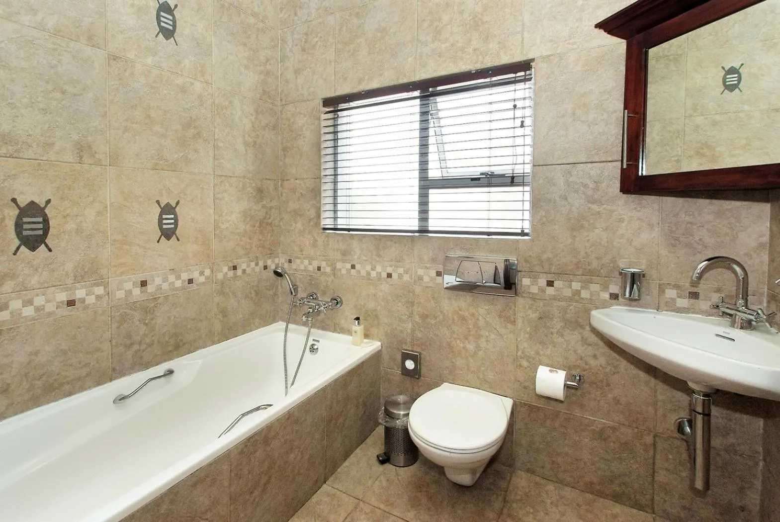 Toilet in uShaka Manor Guest House