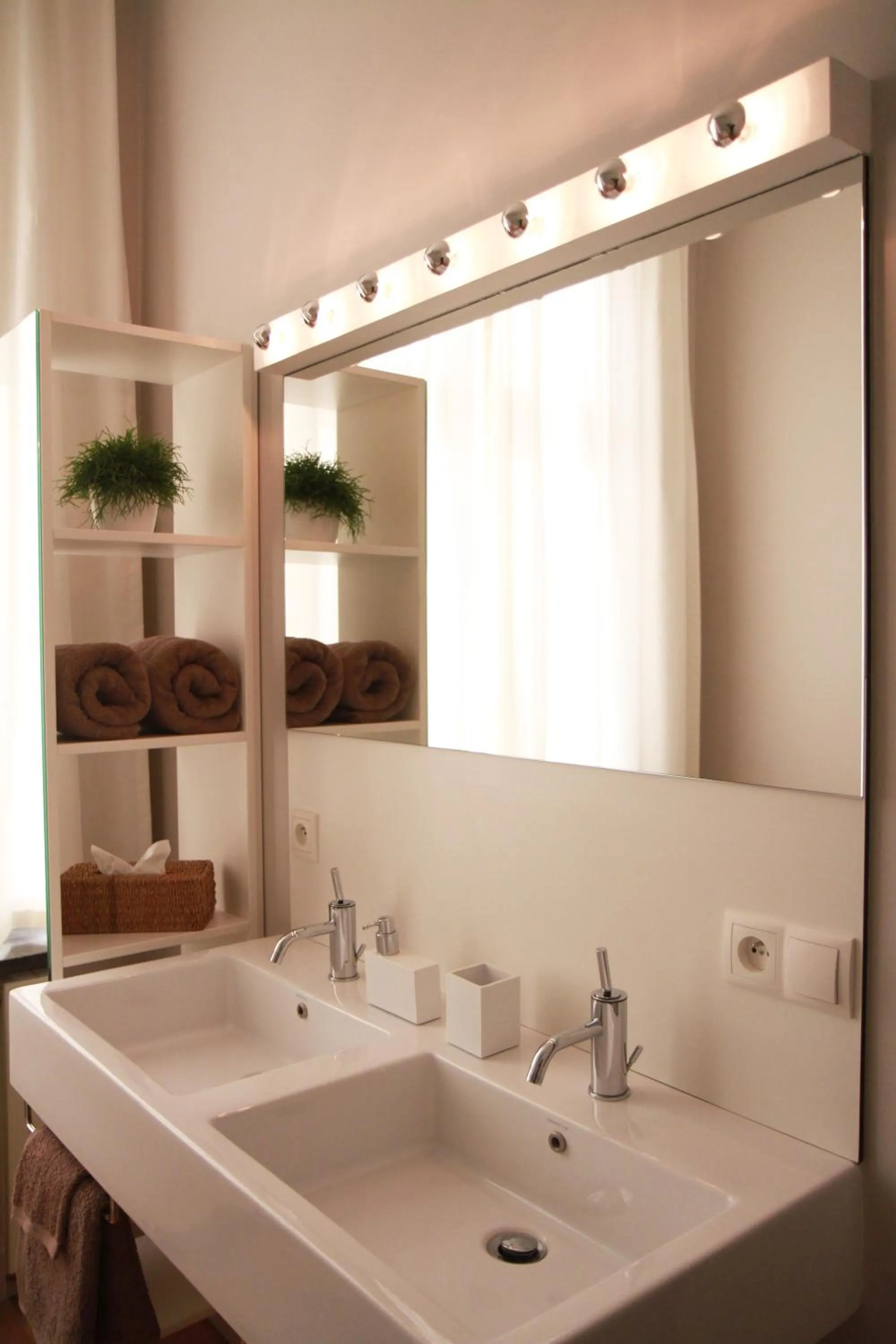 Bathroom in B&B @ Room's