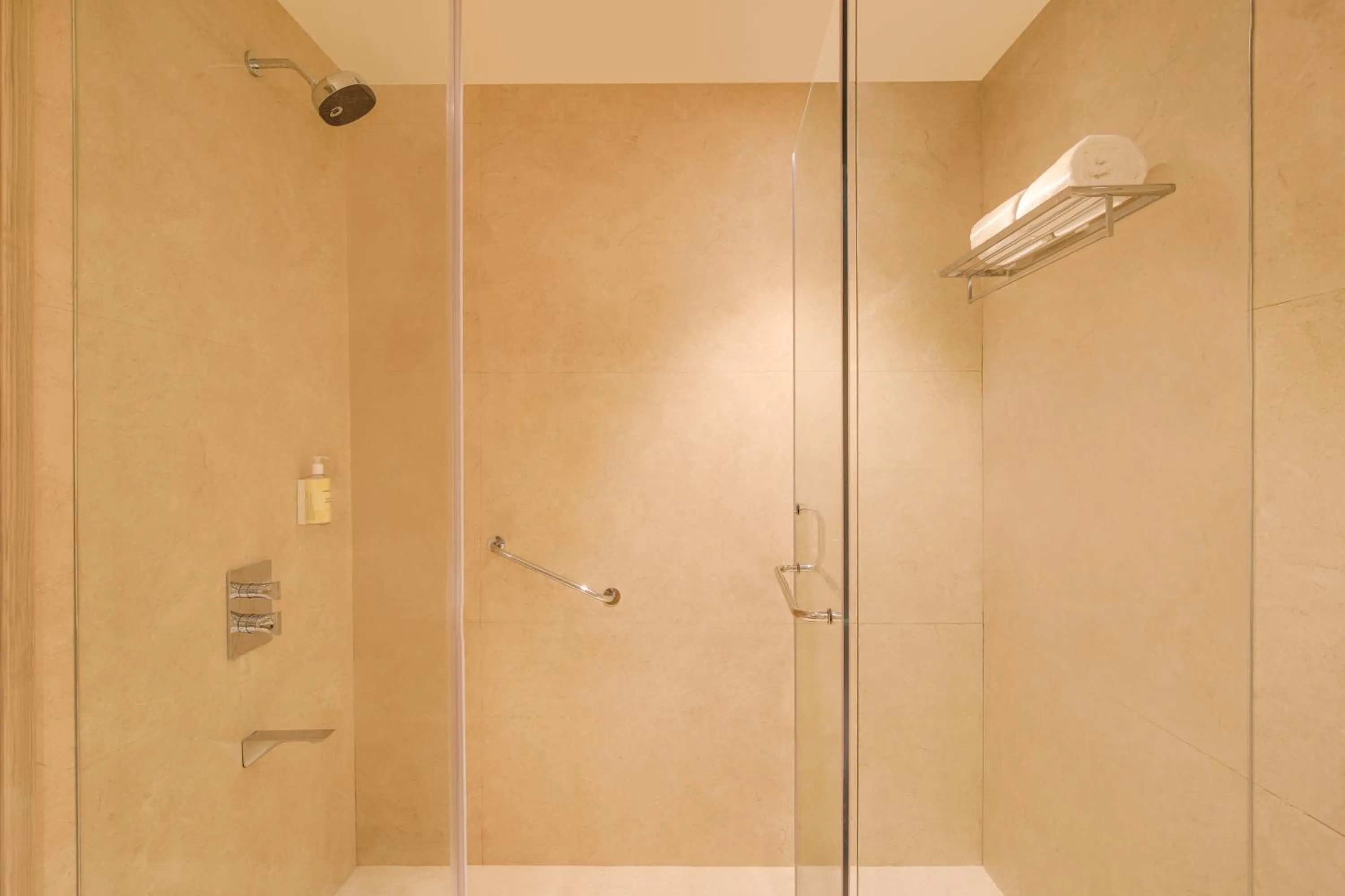 Bathroom in Lemon Tree Hotel, Jamnagar