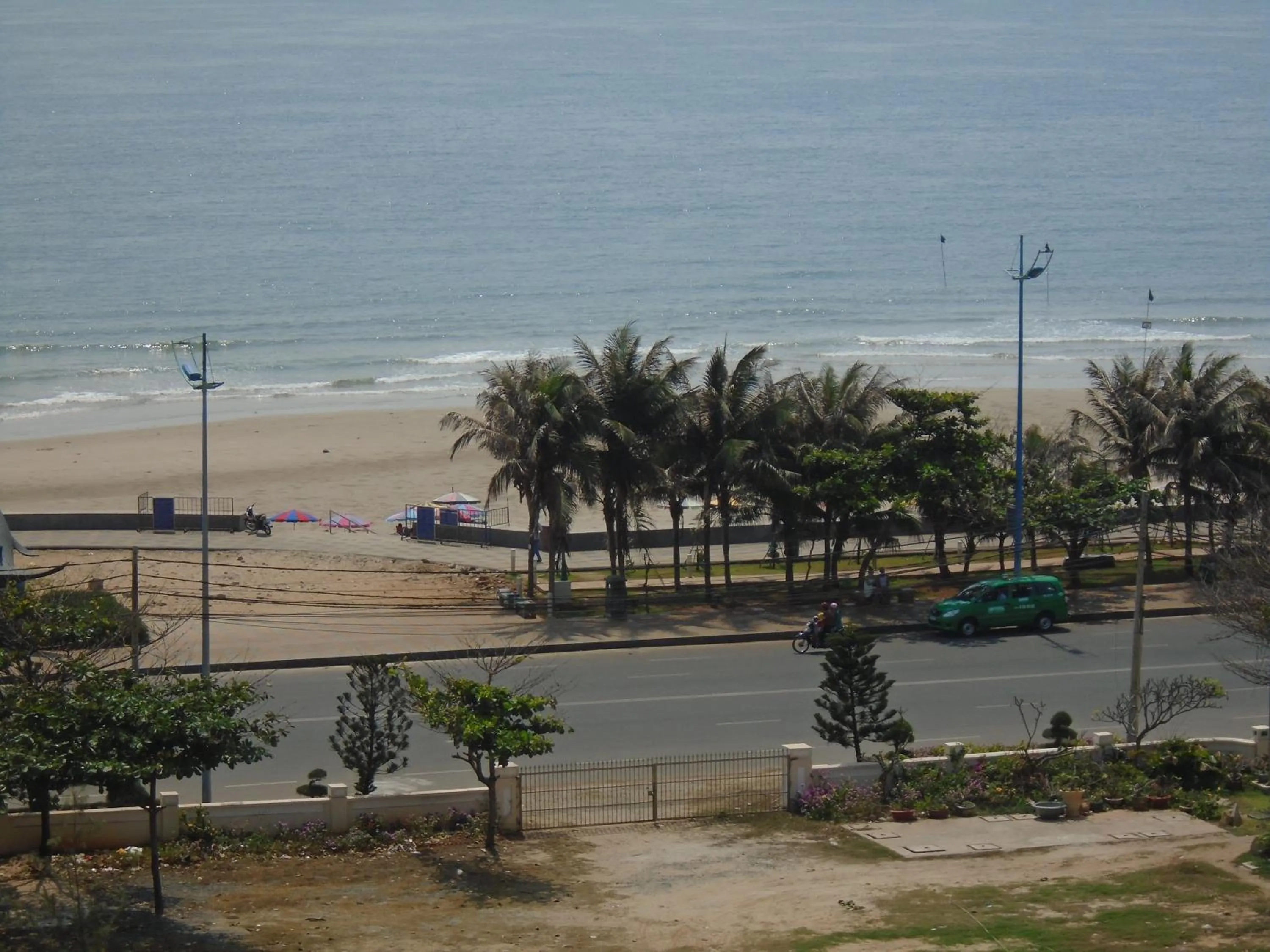 Beach in Hoang Linh Hotel