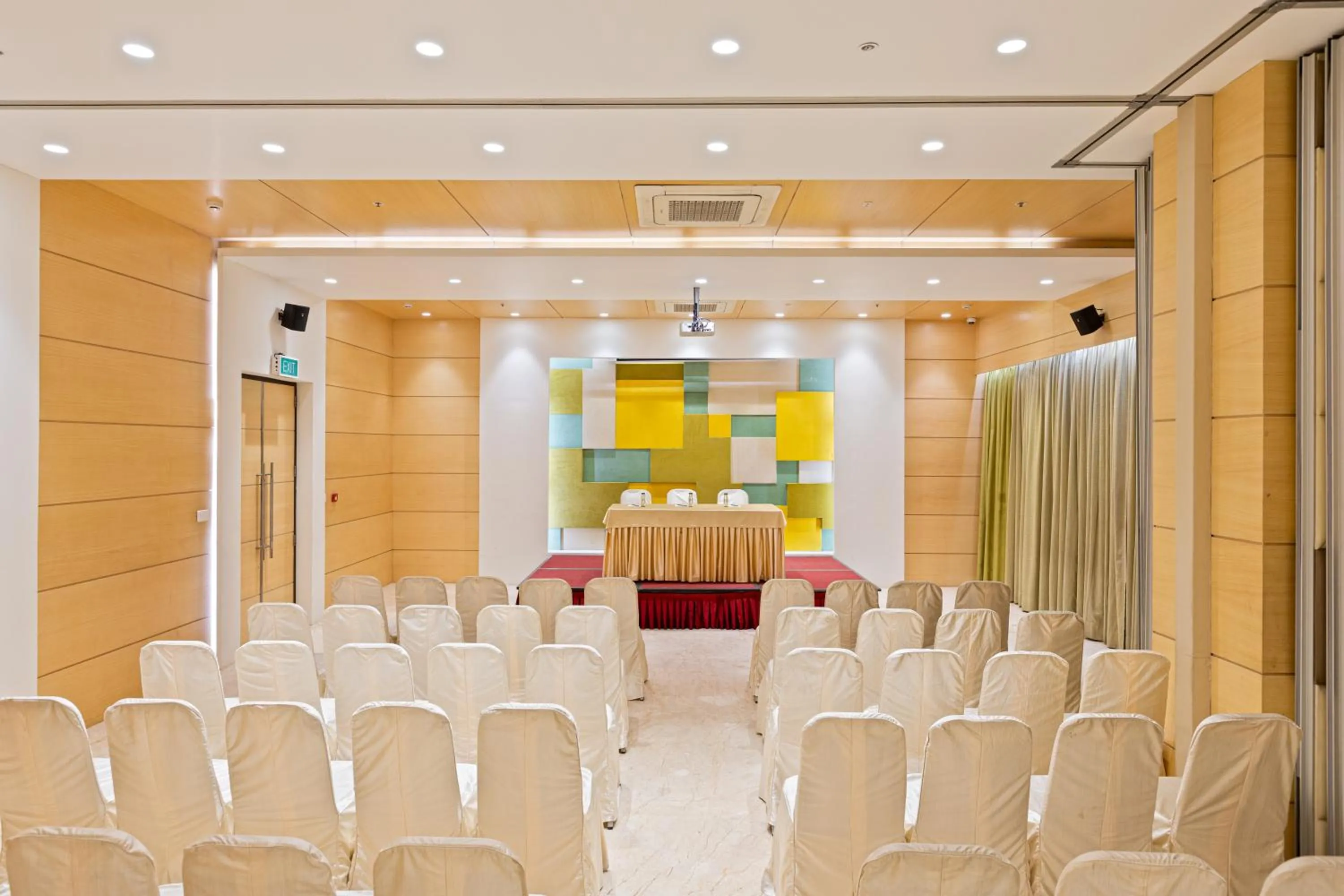 Meeting/conference room in CJ Pallazzio,Salem