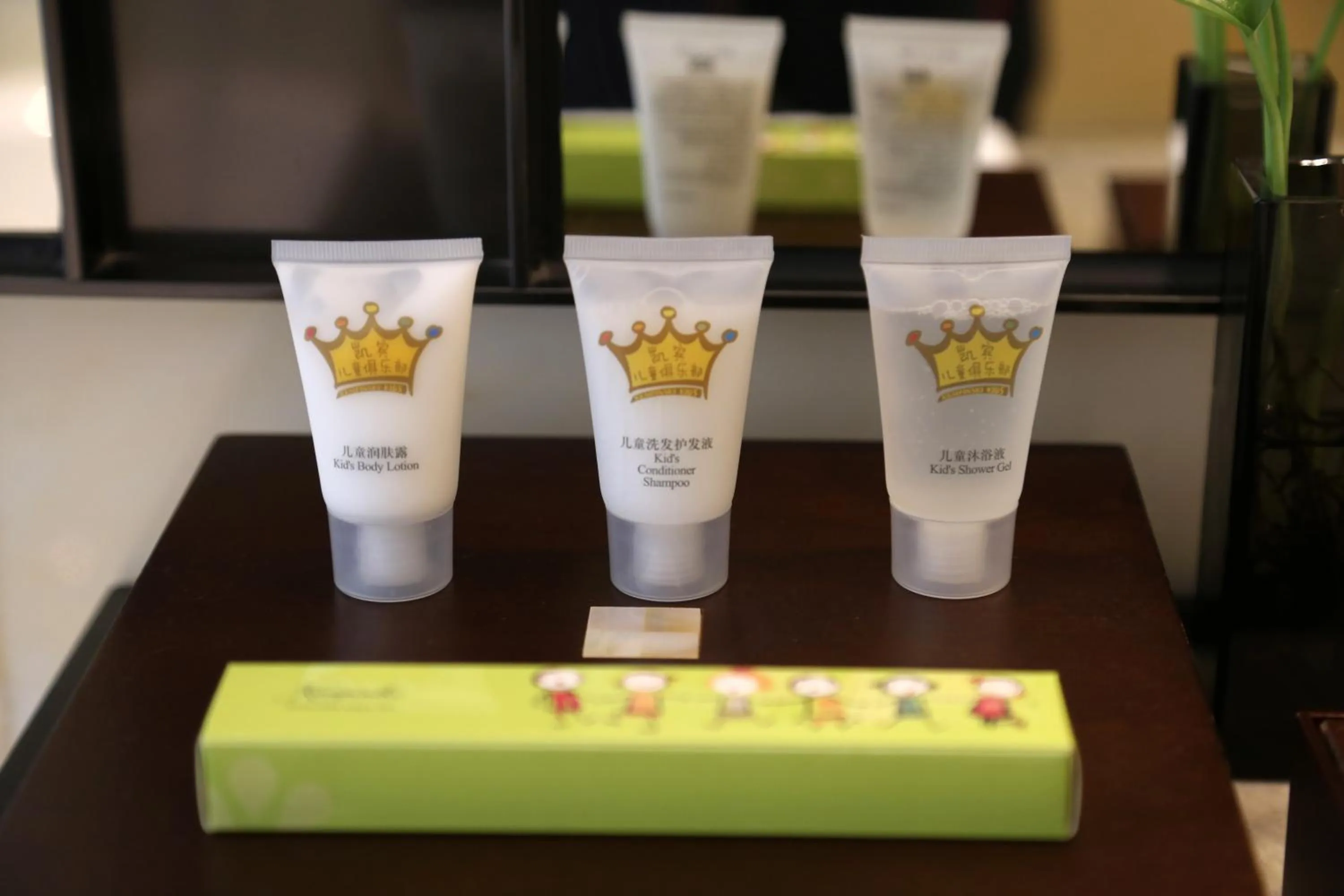 Family in Kempinski Hotel Fuzhou