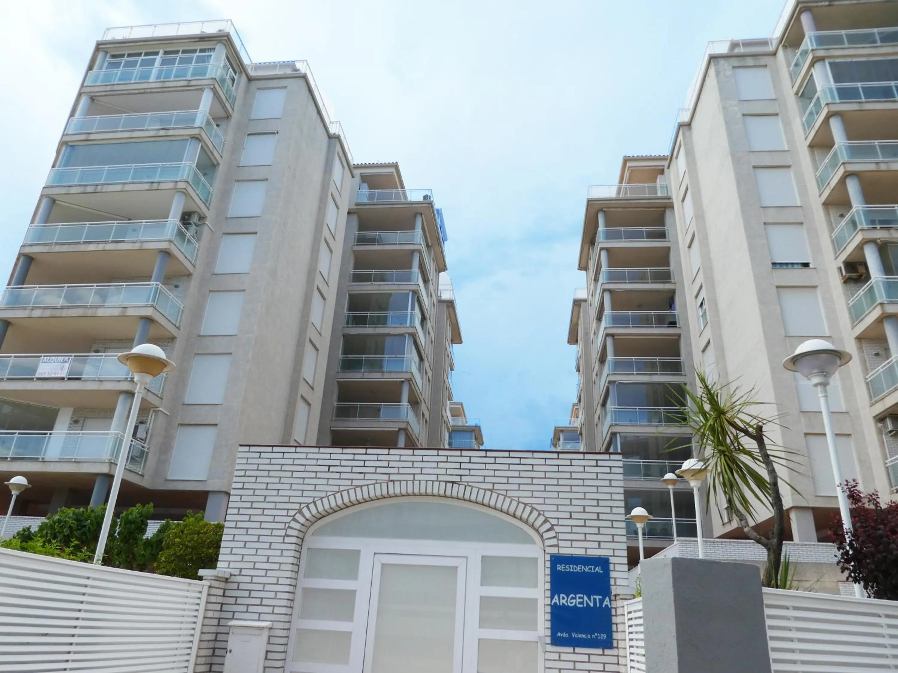 Property building in Apartamentos Argenta Caleta 3000