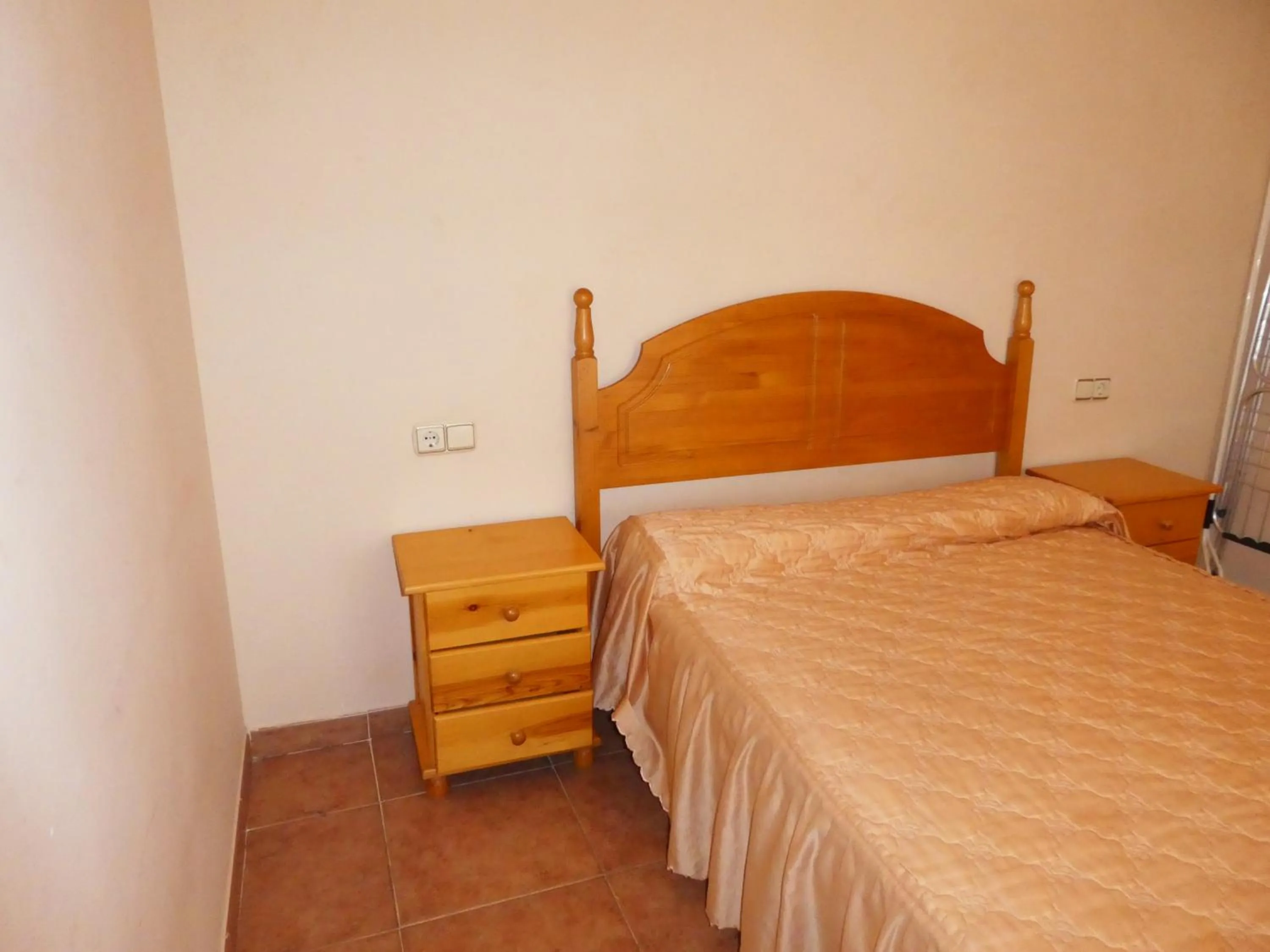 Photo of the whole room, Bed in Apartamentos Argenta Caleta 3000