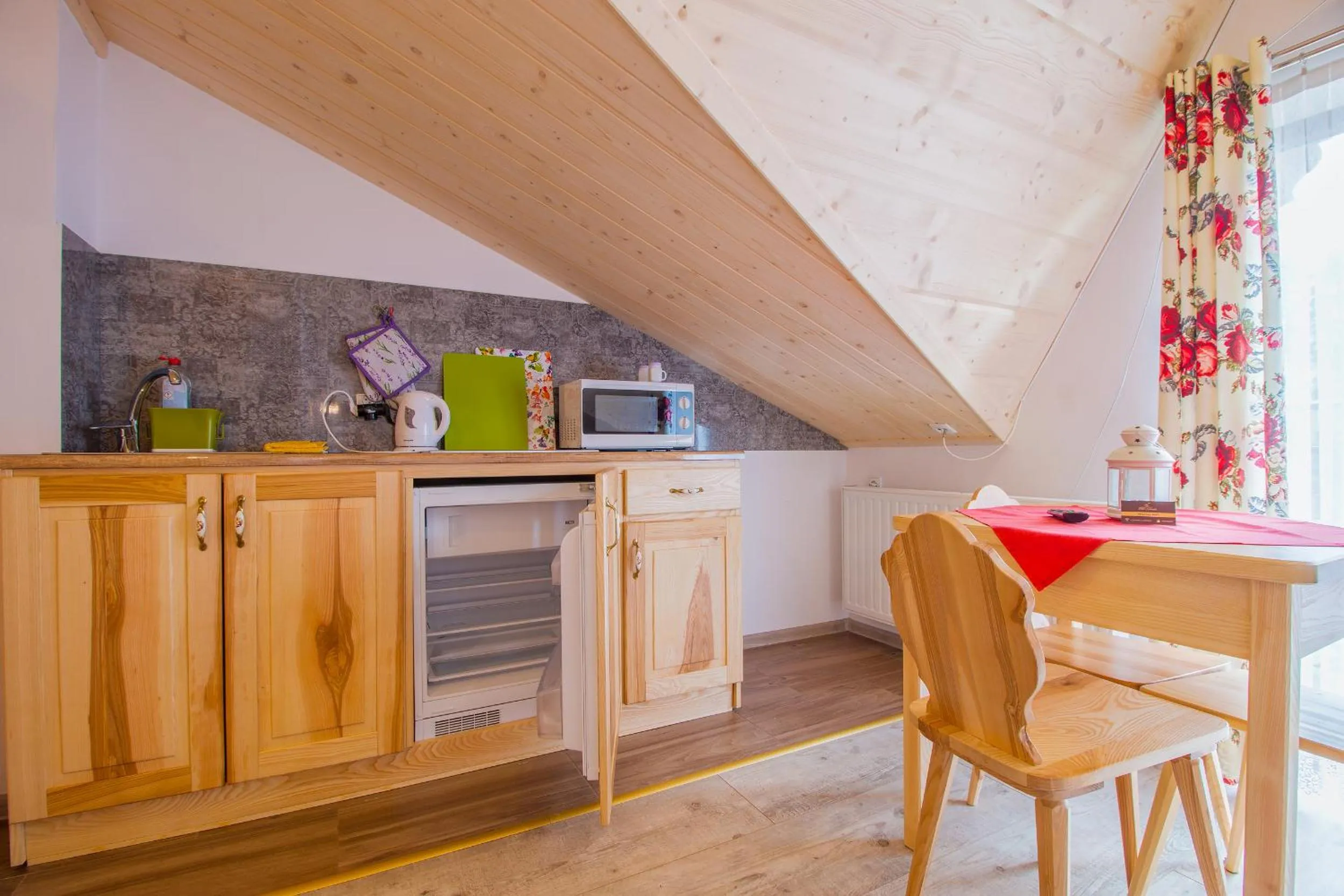 Kitchen or kitchenette in Willa Trebunia