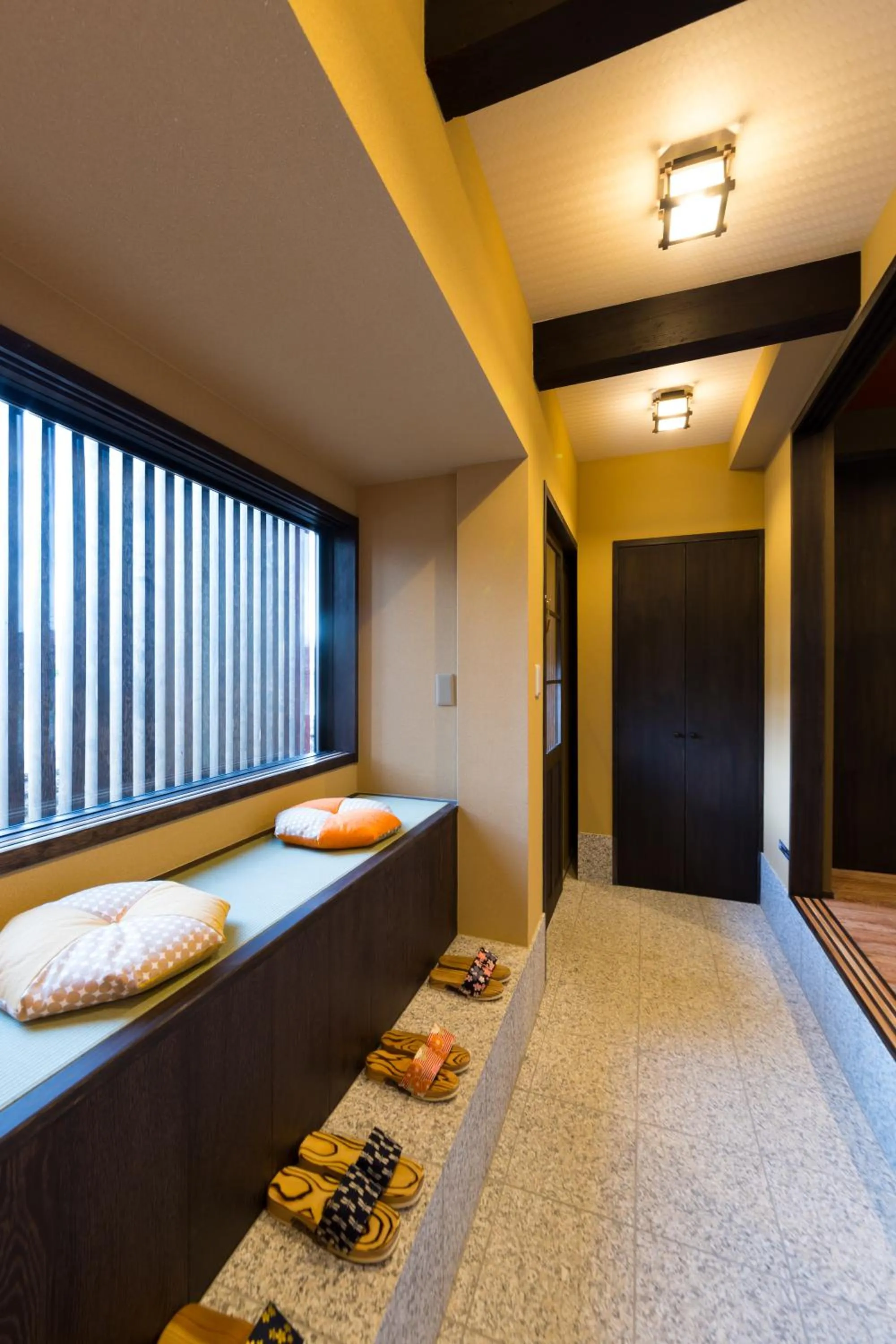 Other, Bed in 京と家 鴨川五条 -Kyotoya Kamogawagojo-