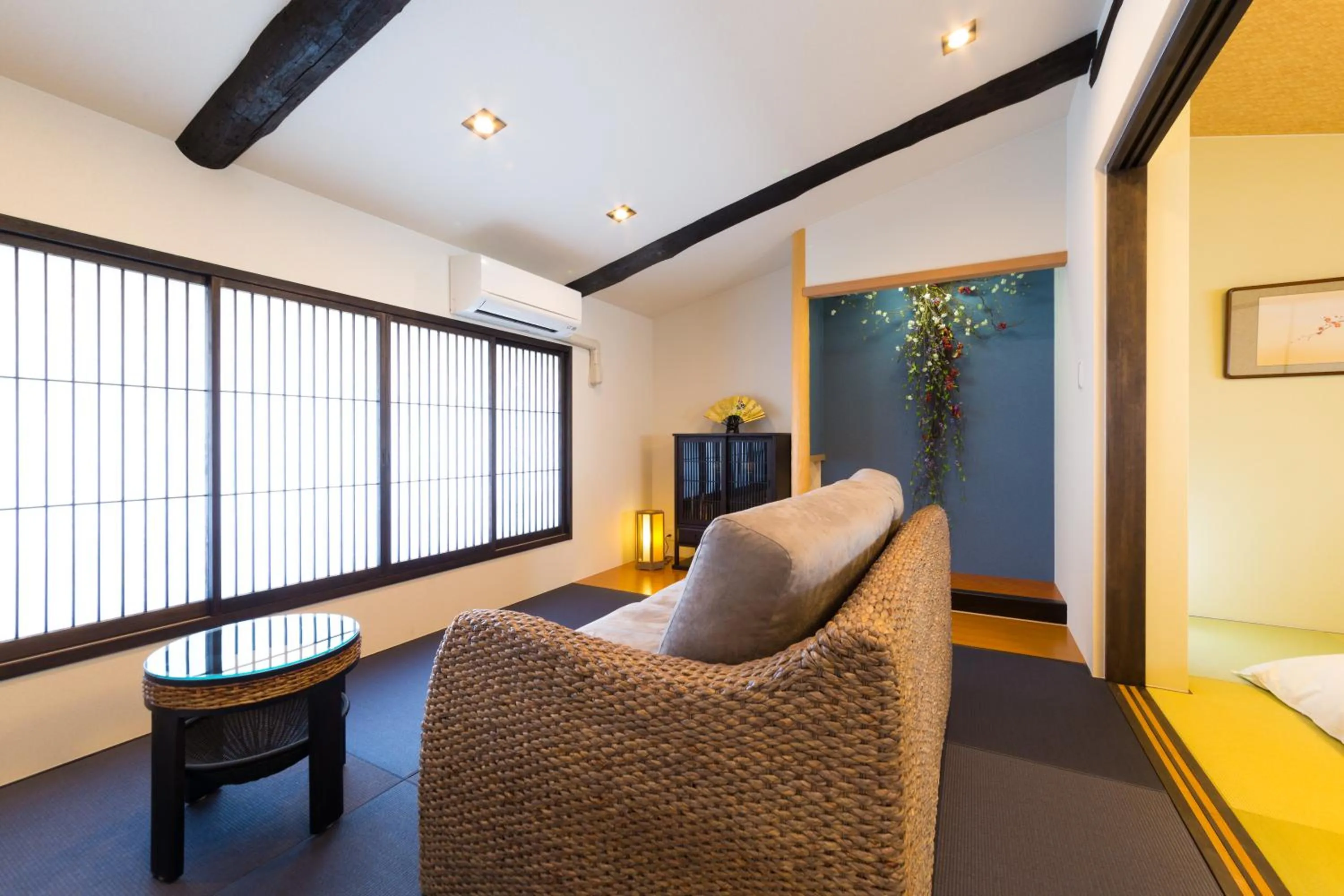 Living room, Bed in 京と家 鴨川五条 -Kyotoya Kamogawagojo-