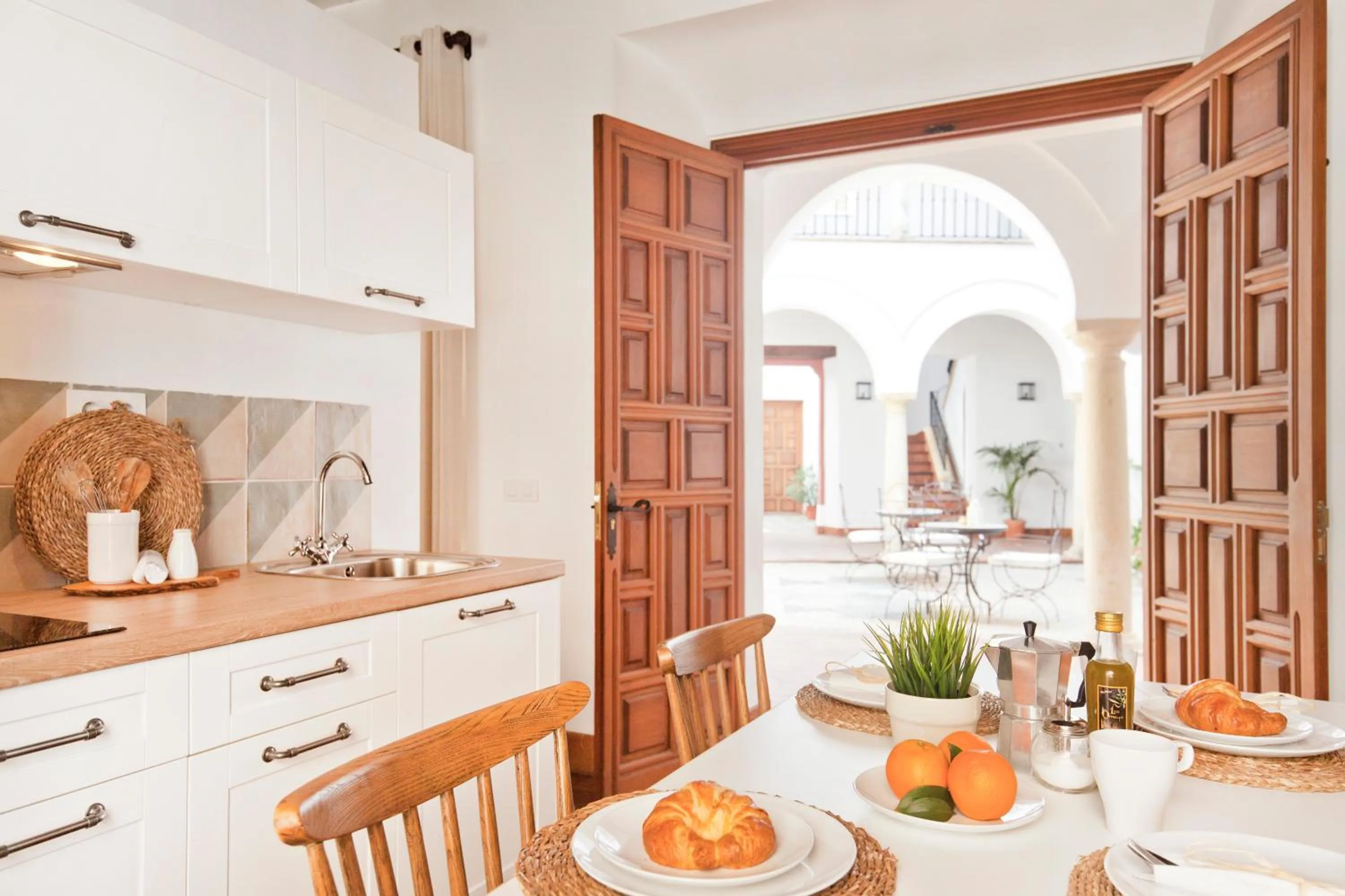 Kitchen or kitchenette in Apartamentos Casa del Aceite