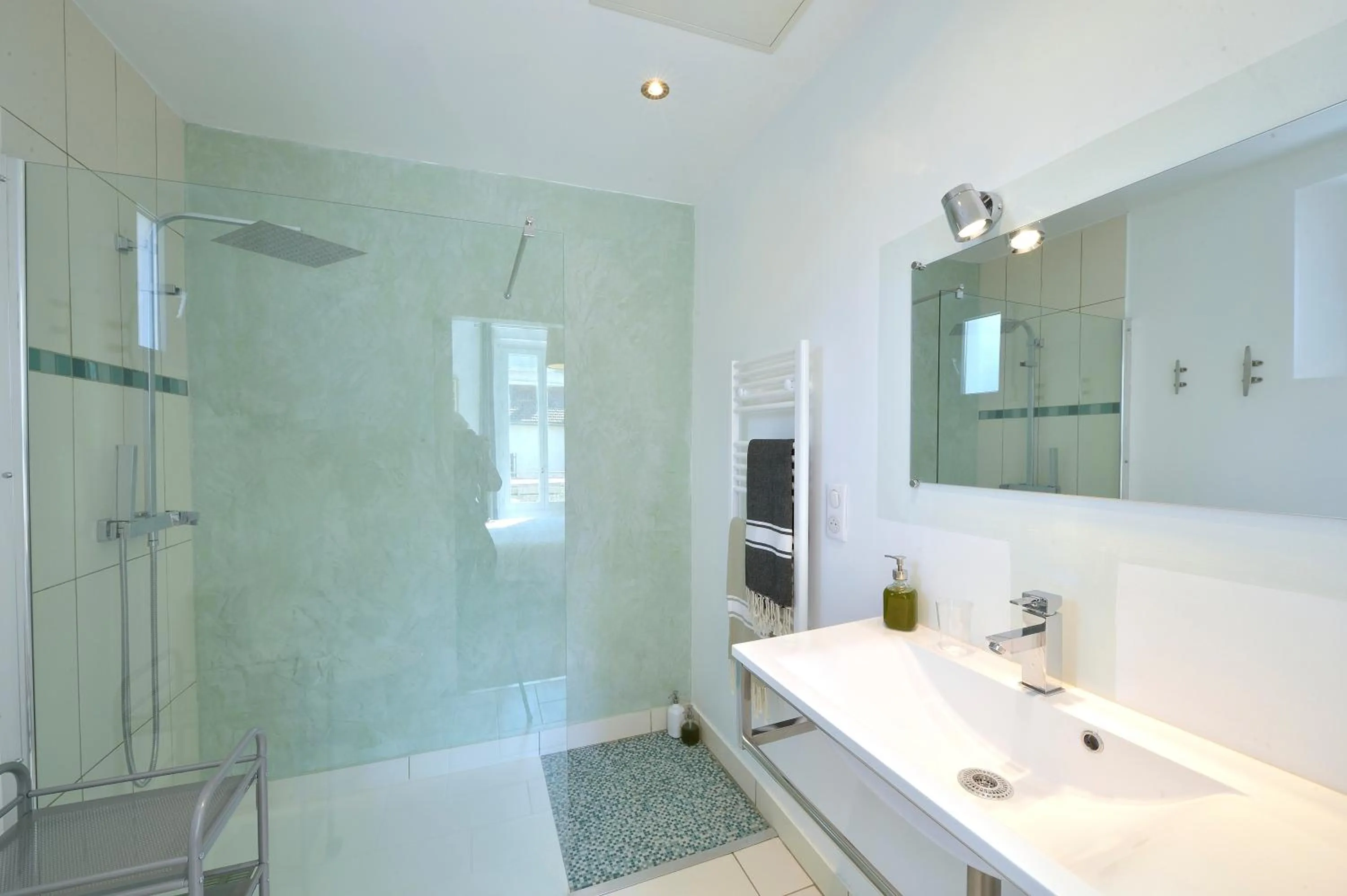 Shower in B&B Villa Du Roc Fleuri