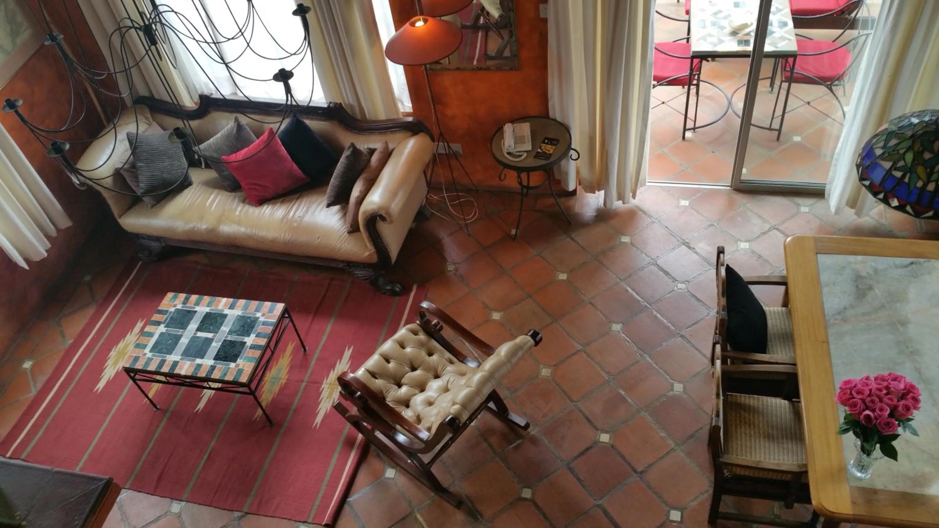 Seating area in Woodmere Grand Hotel & Serviced Apartments