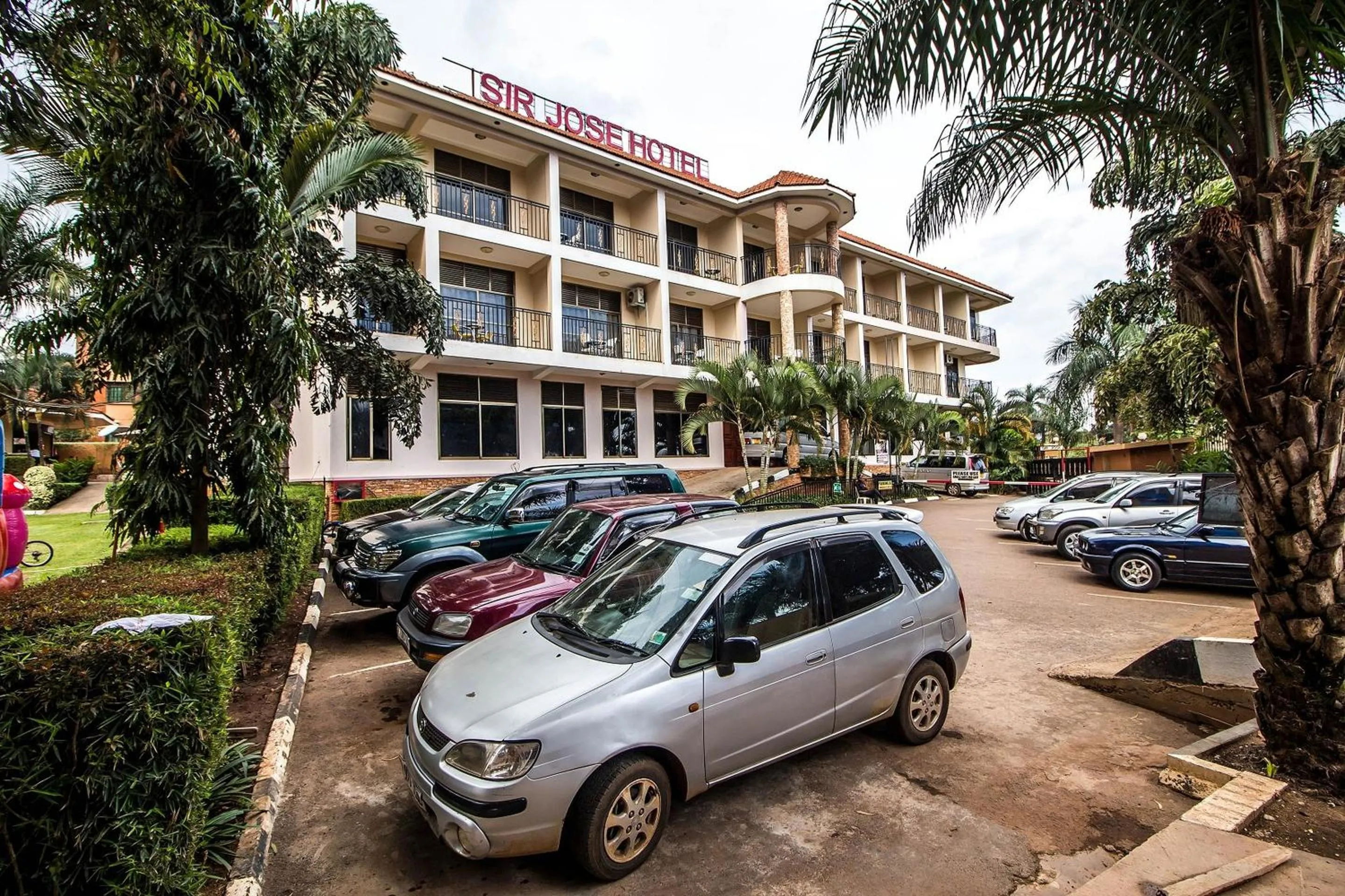 Property building in Sir Jose Hotel