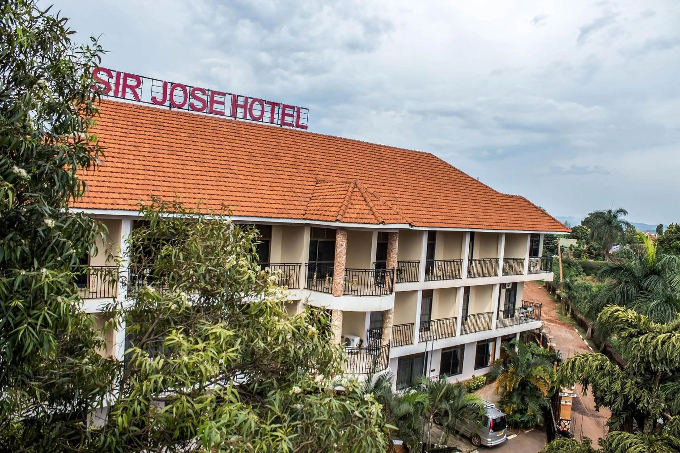 Property building in Sir Jose Hotel