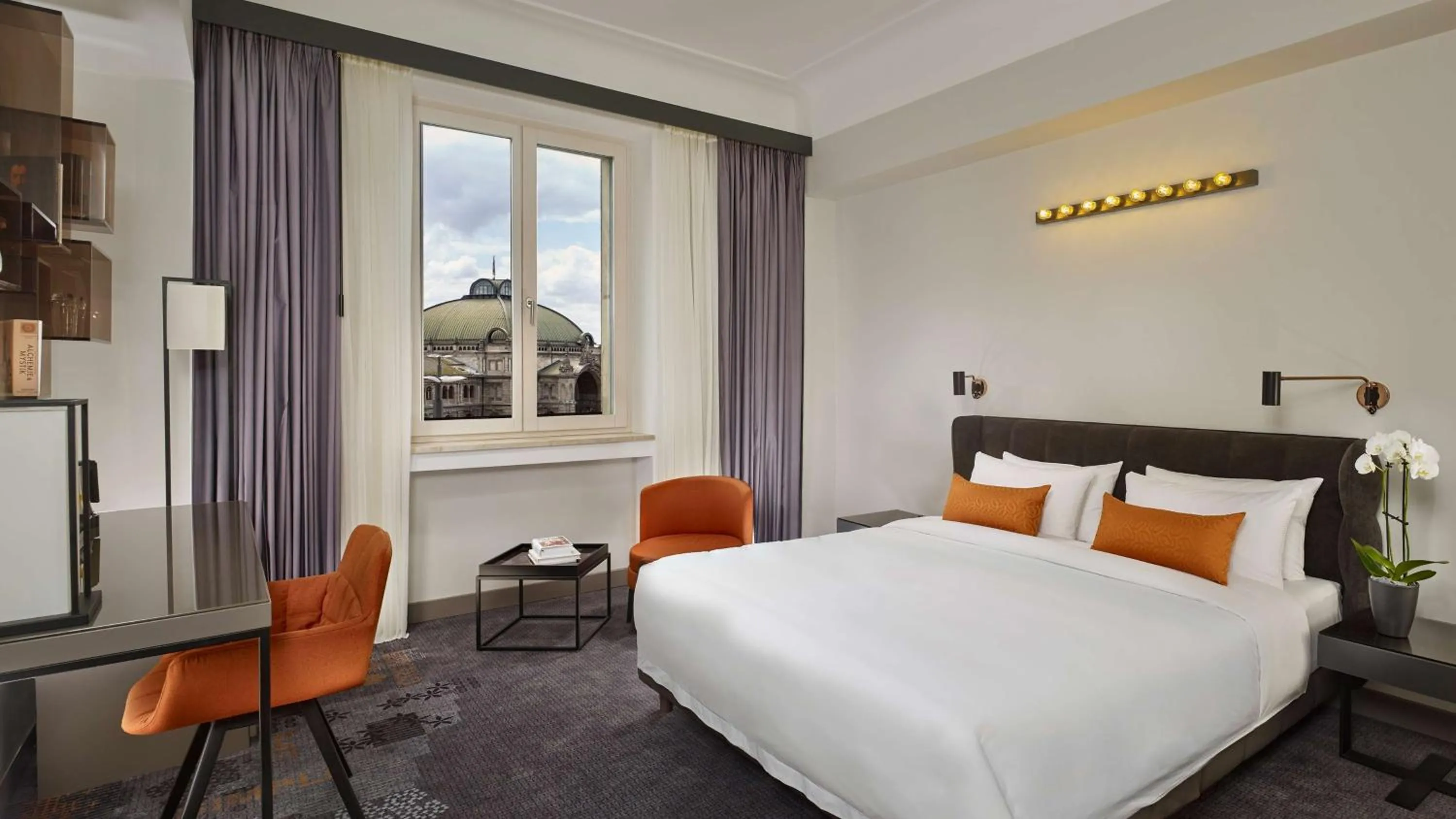 Bedroom, Bed in Park Plaza Nuremberg