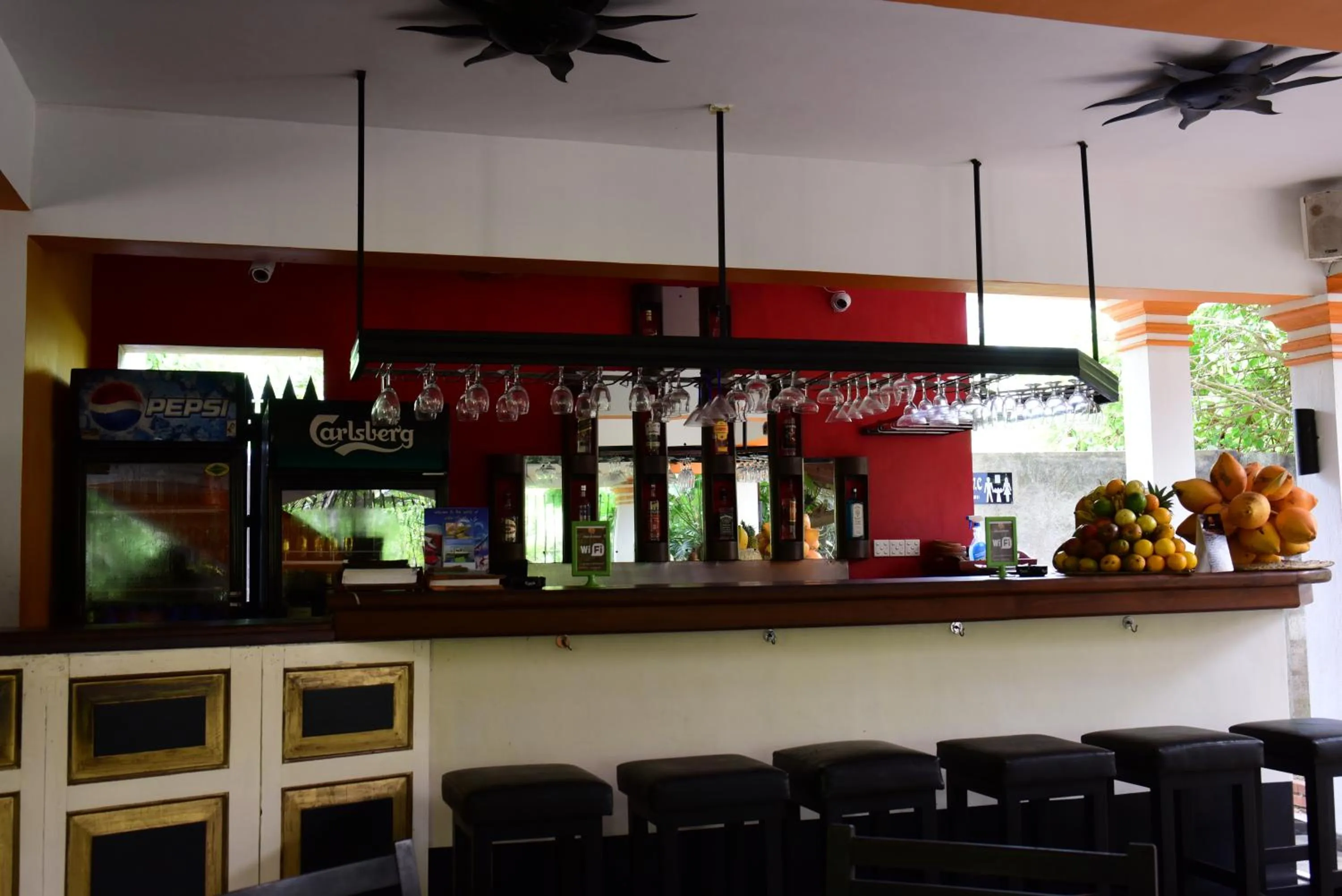 Alcoholic drinks, Lounge/Bar in Amal Beach Hotel