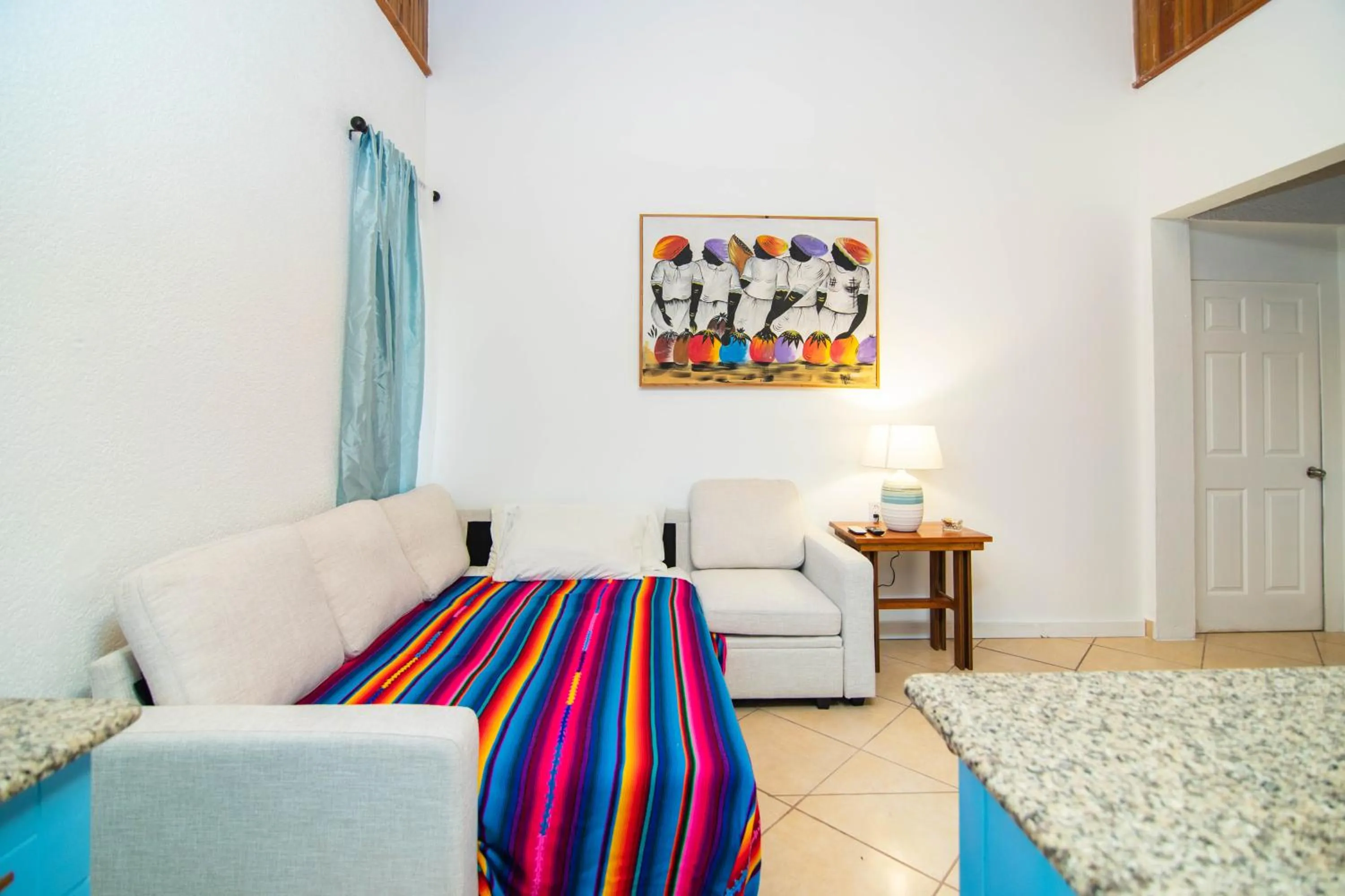 Living room in Seaside Inn Roatan