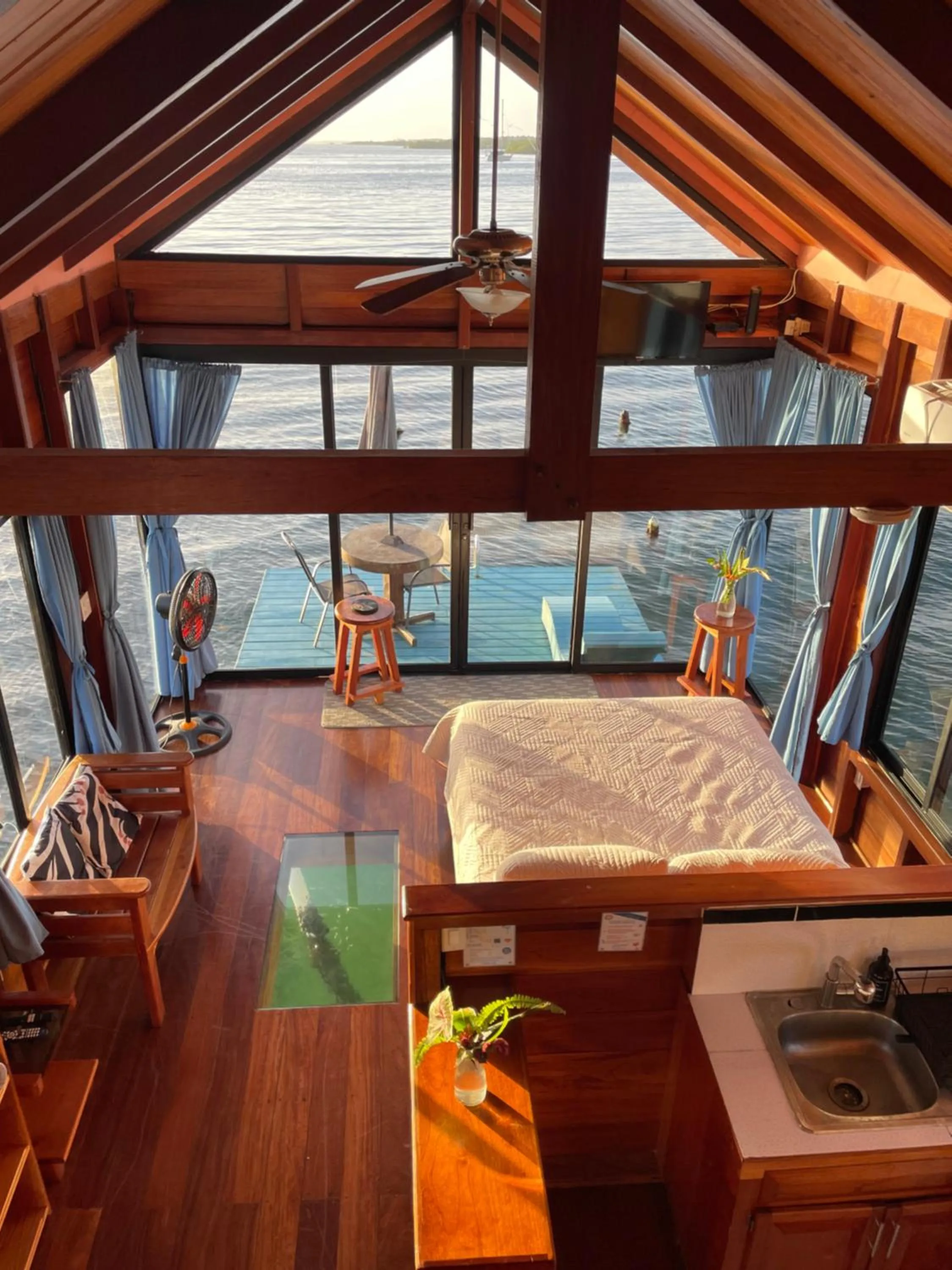 Natural landscape in Barrbra BnB Over The Sea