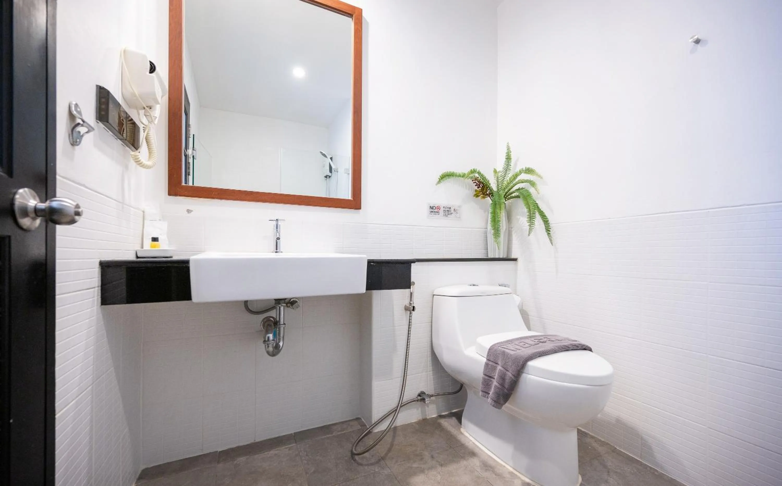 Bathroom in The Corner Lodge