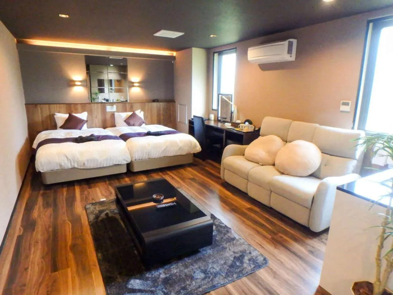 Photo of the whole room, Bed in LiVEMAX RESORT Aki Miyahama Onsen