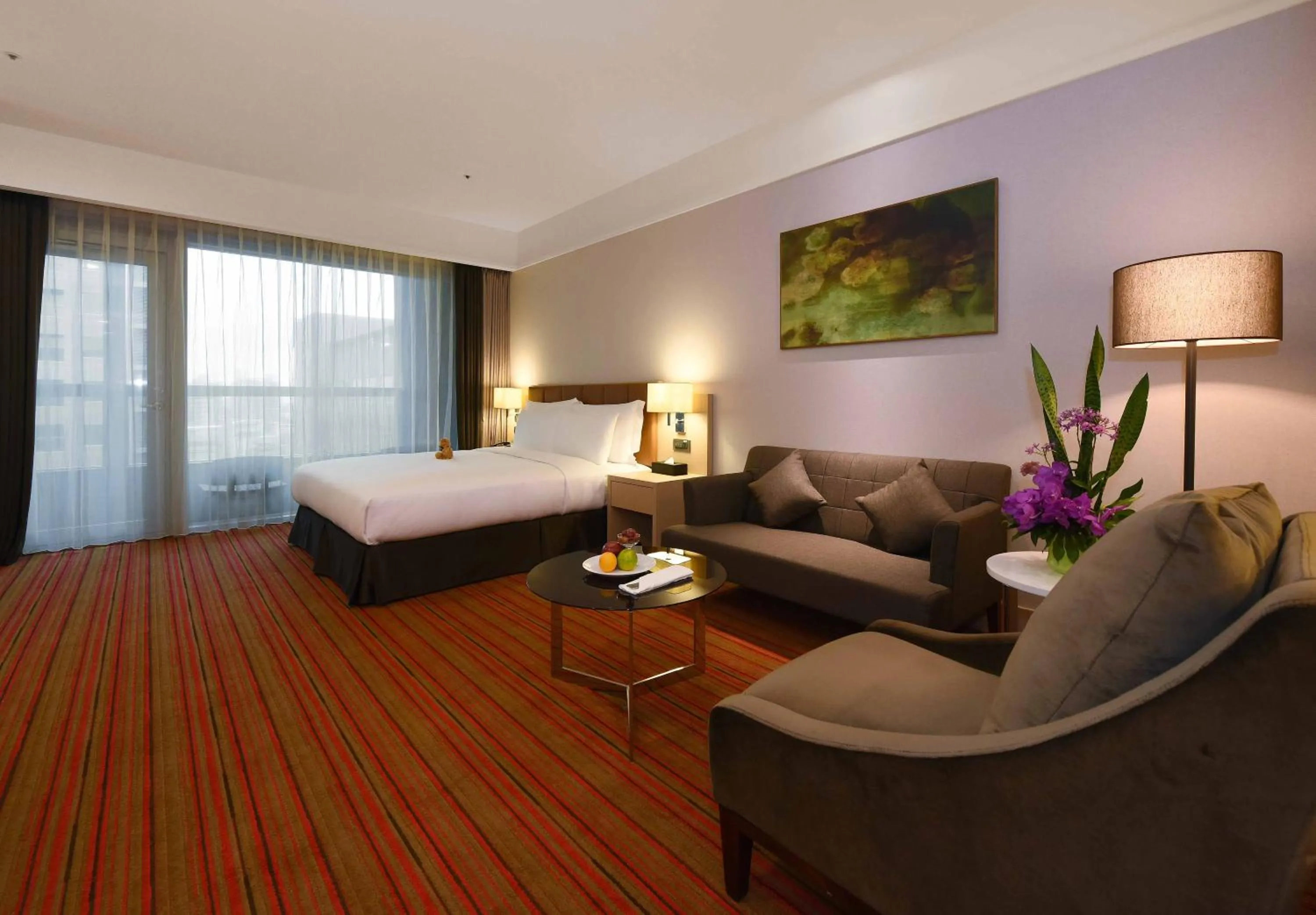 Photo of the whole room, Bed in Fullon Hotel Taoyuan Airport Access MRT A8