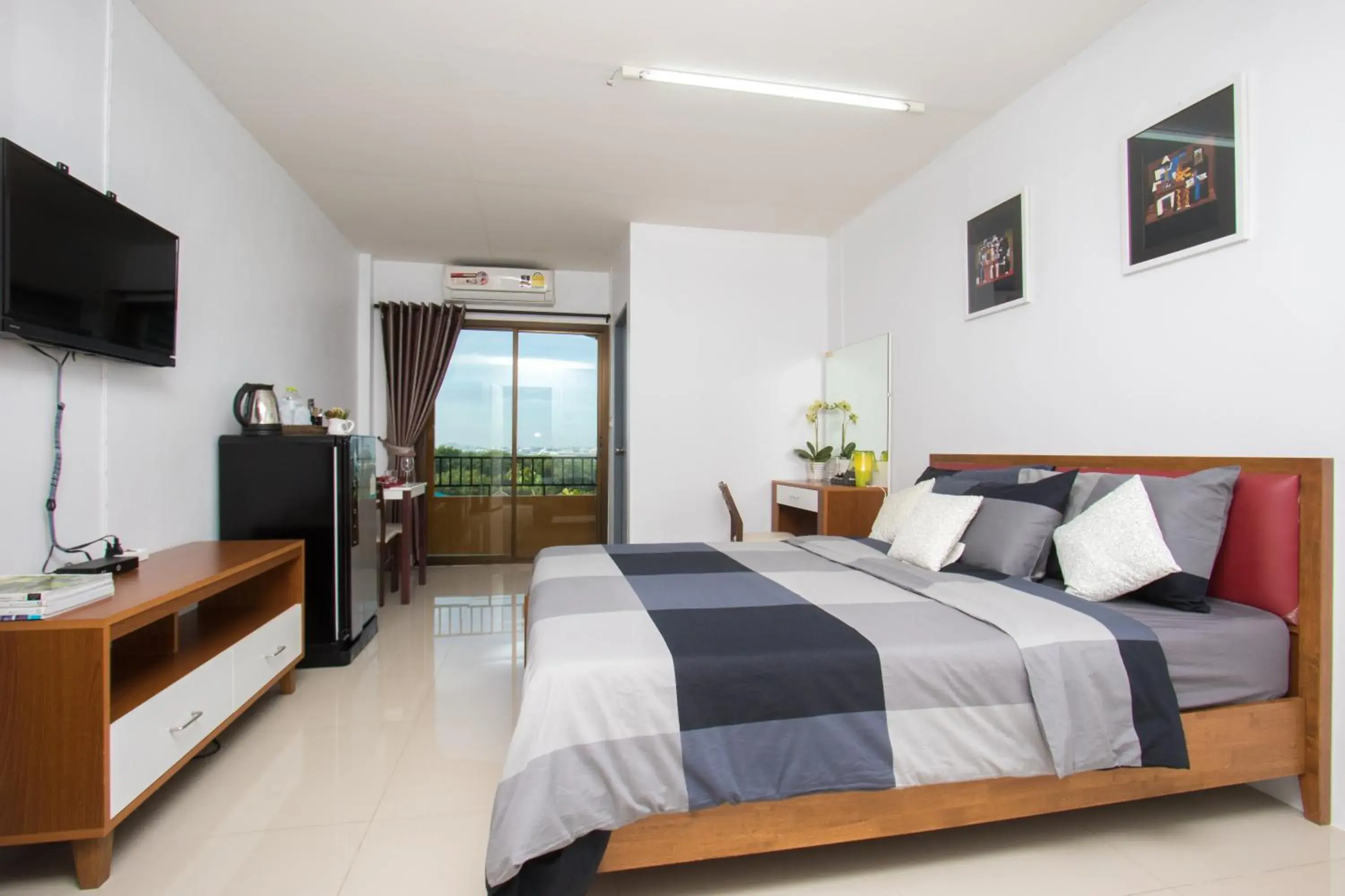 Standard Double Room in I-Home Residence and Hotel Standard Double Room in I-Home Residence and Hotel