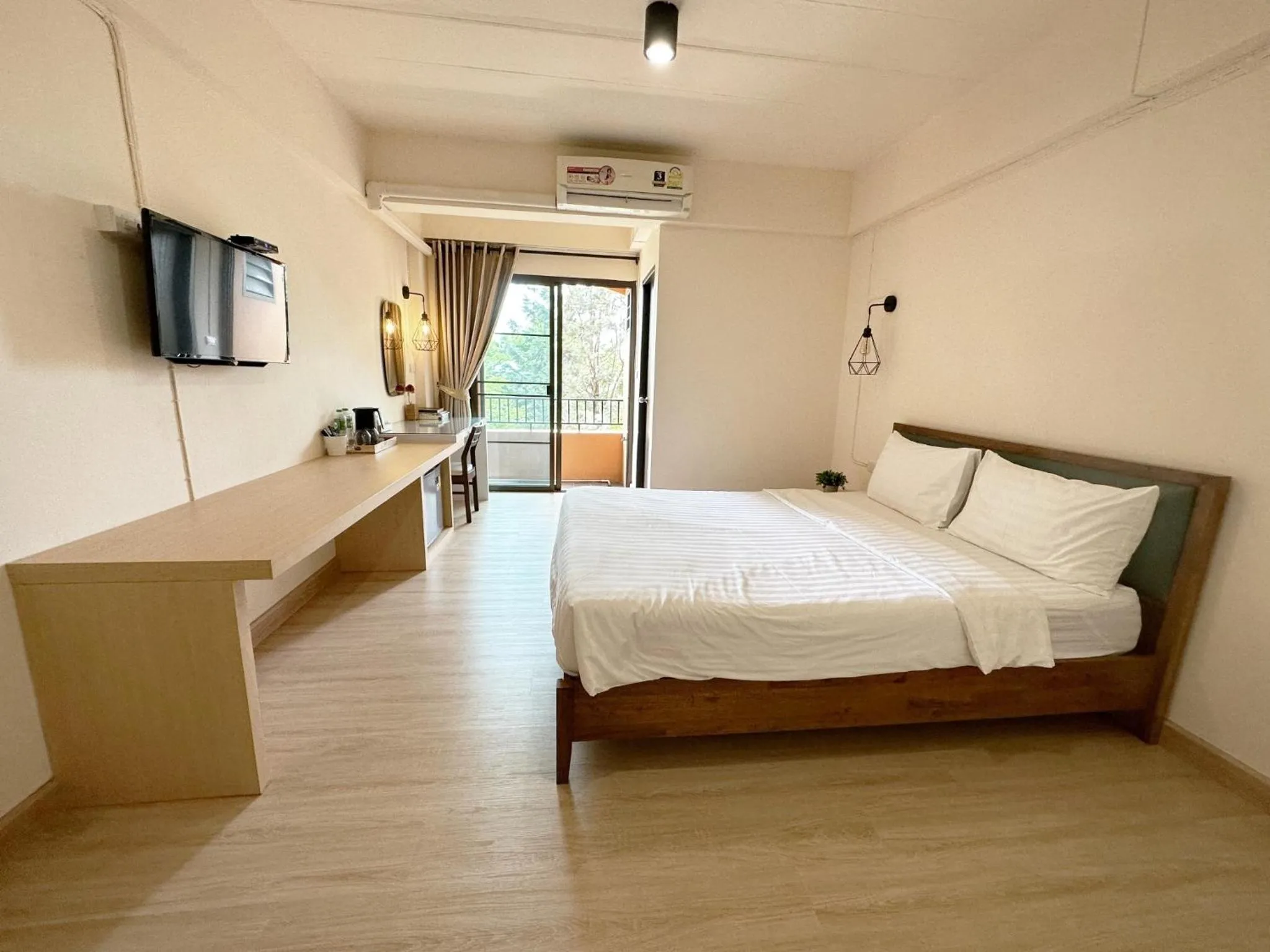 TV and multimedia in I-Home Residence and Hotel