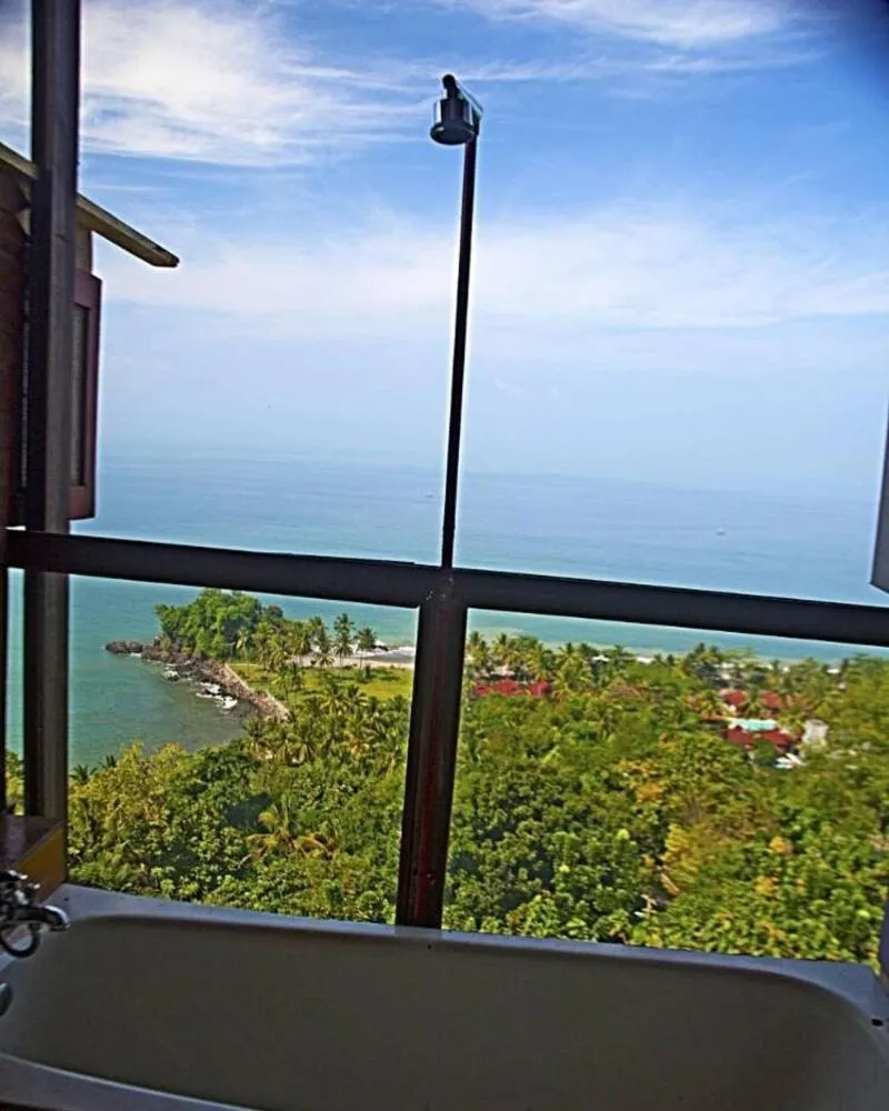 Karang Aji Beach Villa