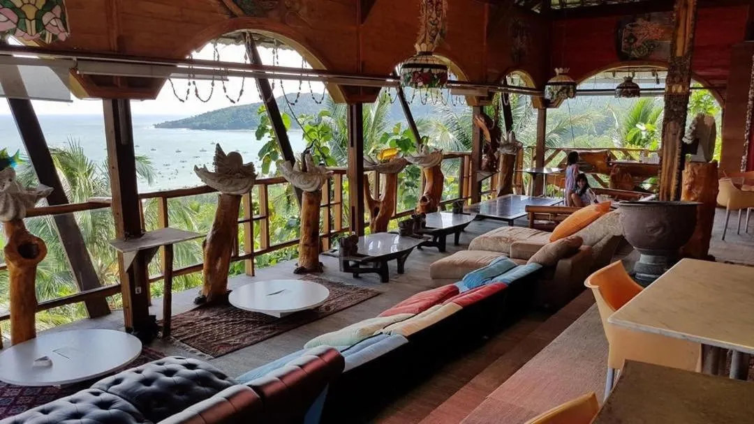 Karang Aji Beach Villa