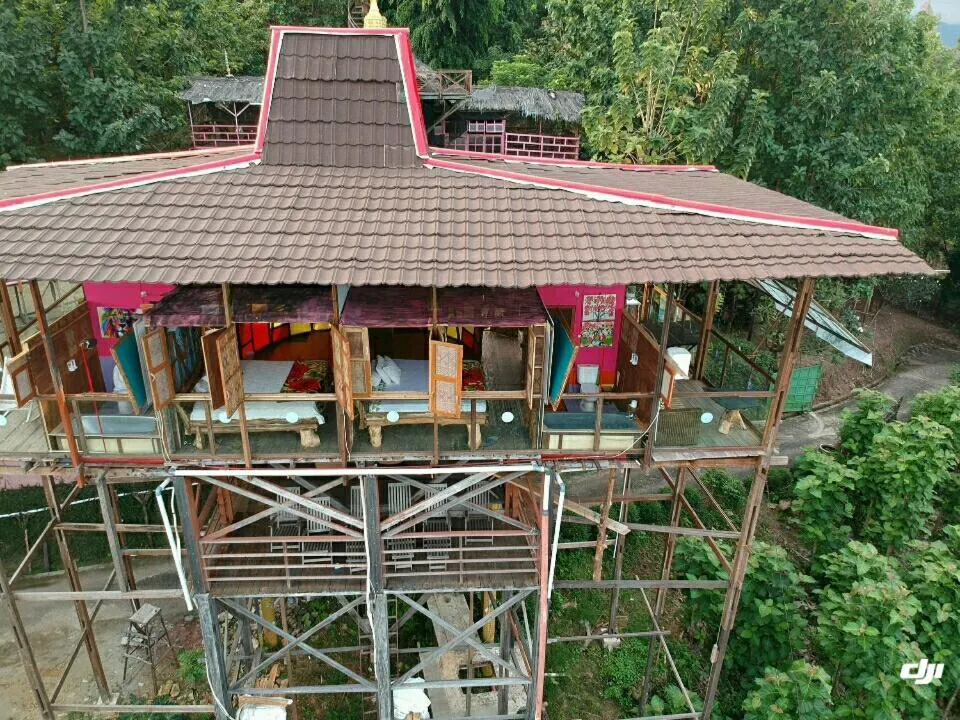 Karang Aji Beach Villa