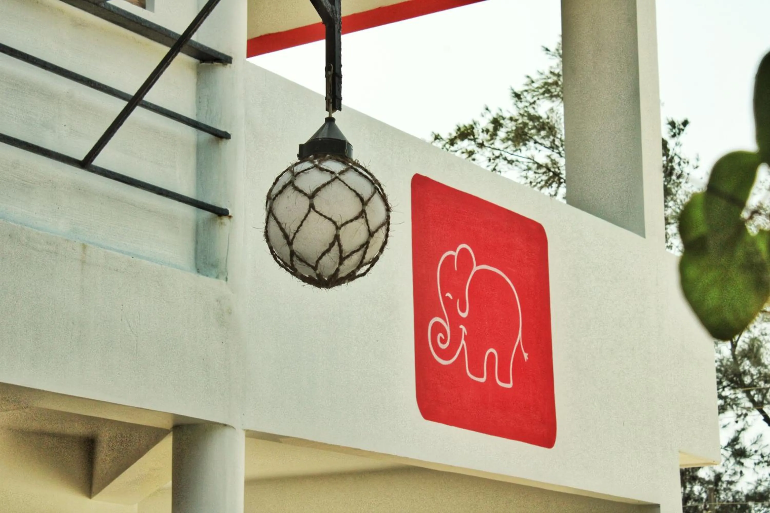 Property logo or sign in Petit Elephant