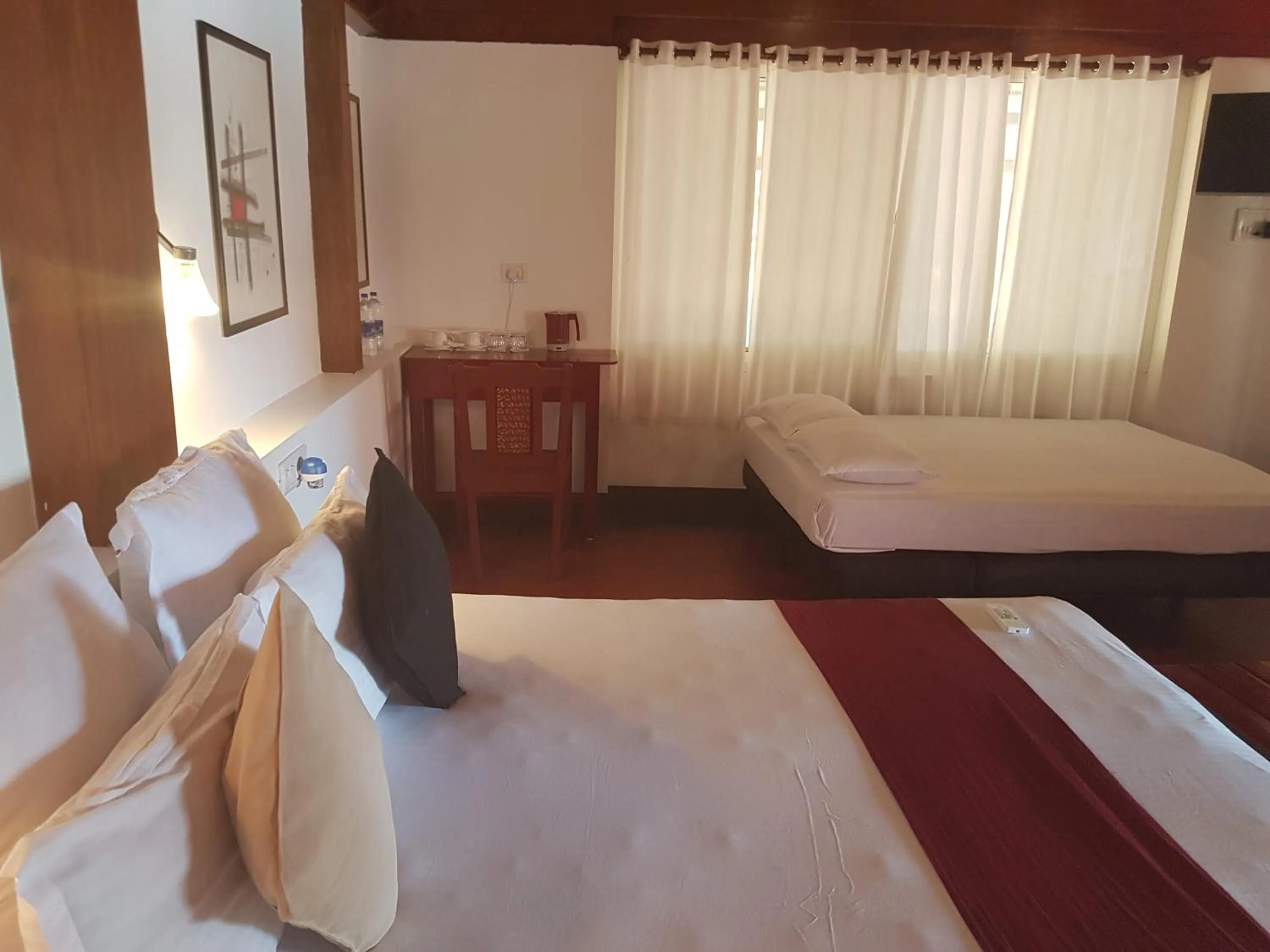 Bedroom, Bed in Petit Elephant