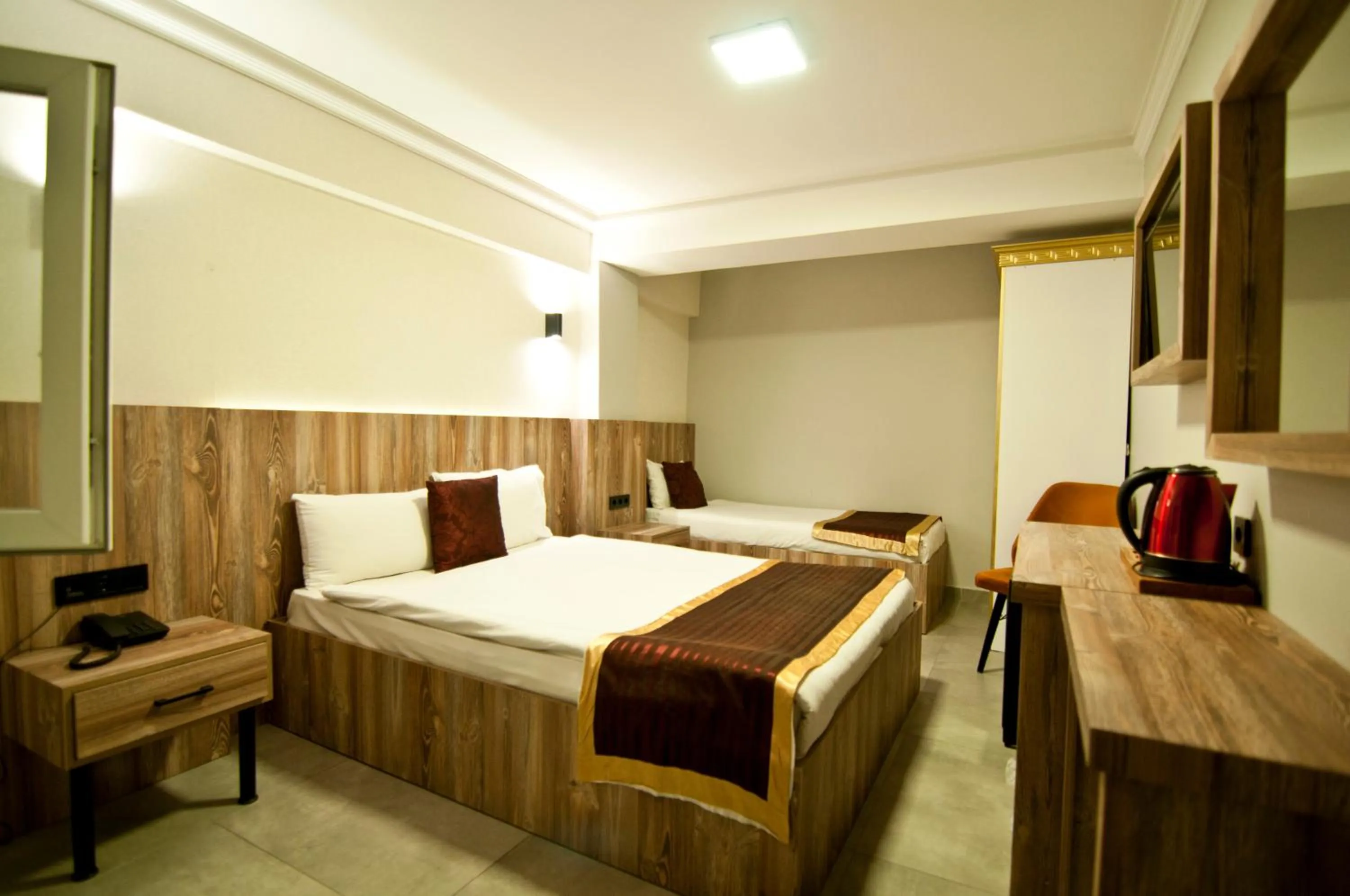 Photo of the whole room, Bed in Vali Konak Hotel Nişantaşı