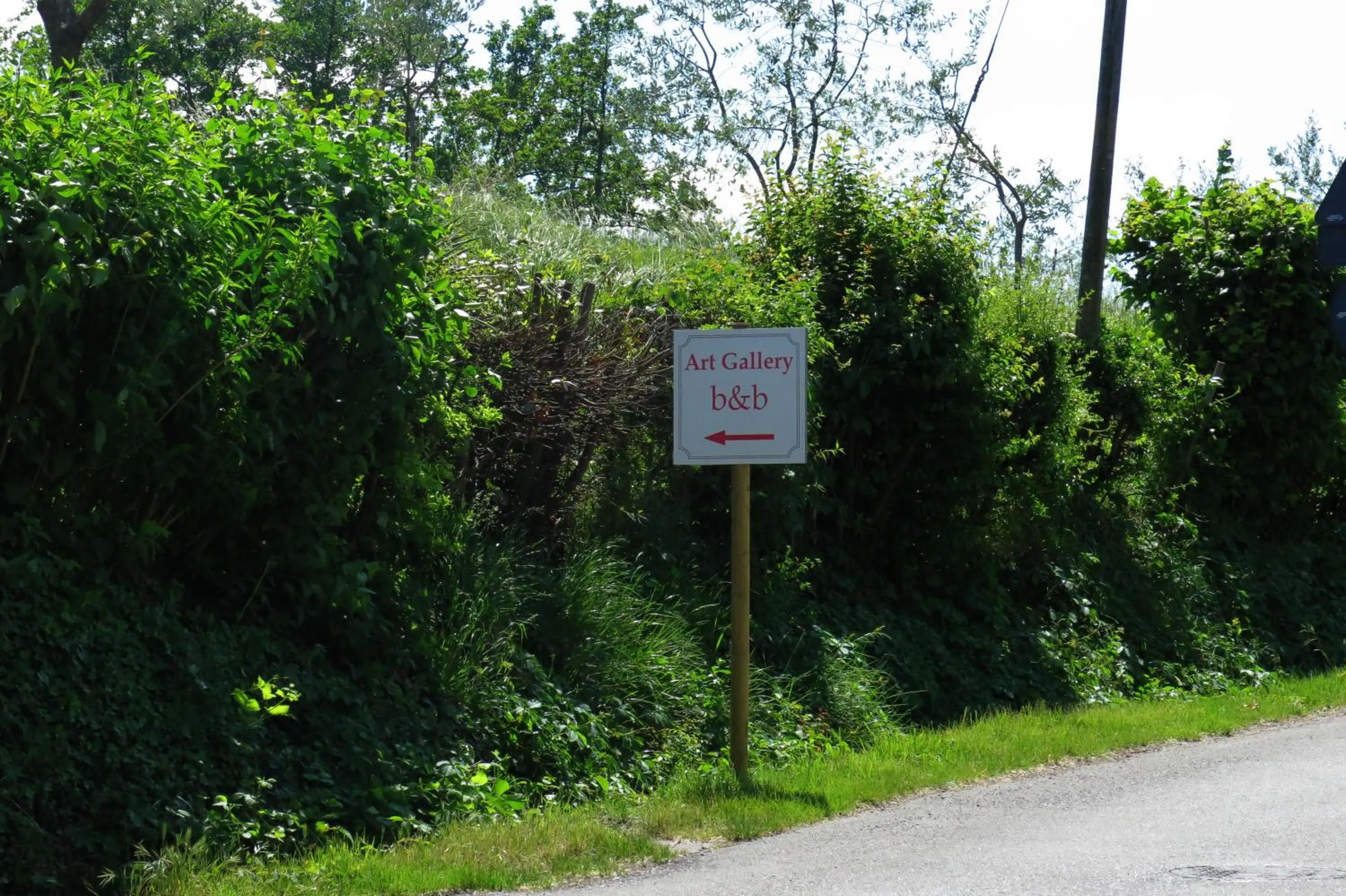 Property logo or sign in Art Gallery Rooms