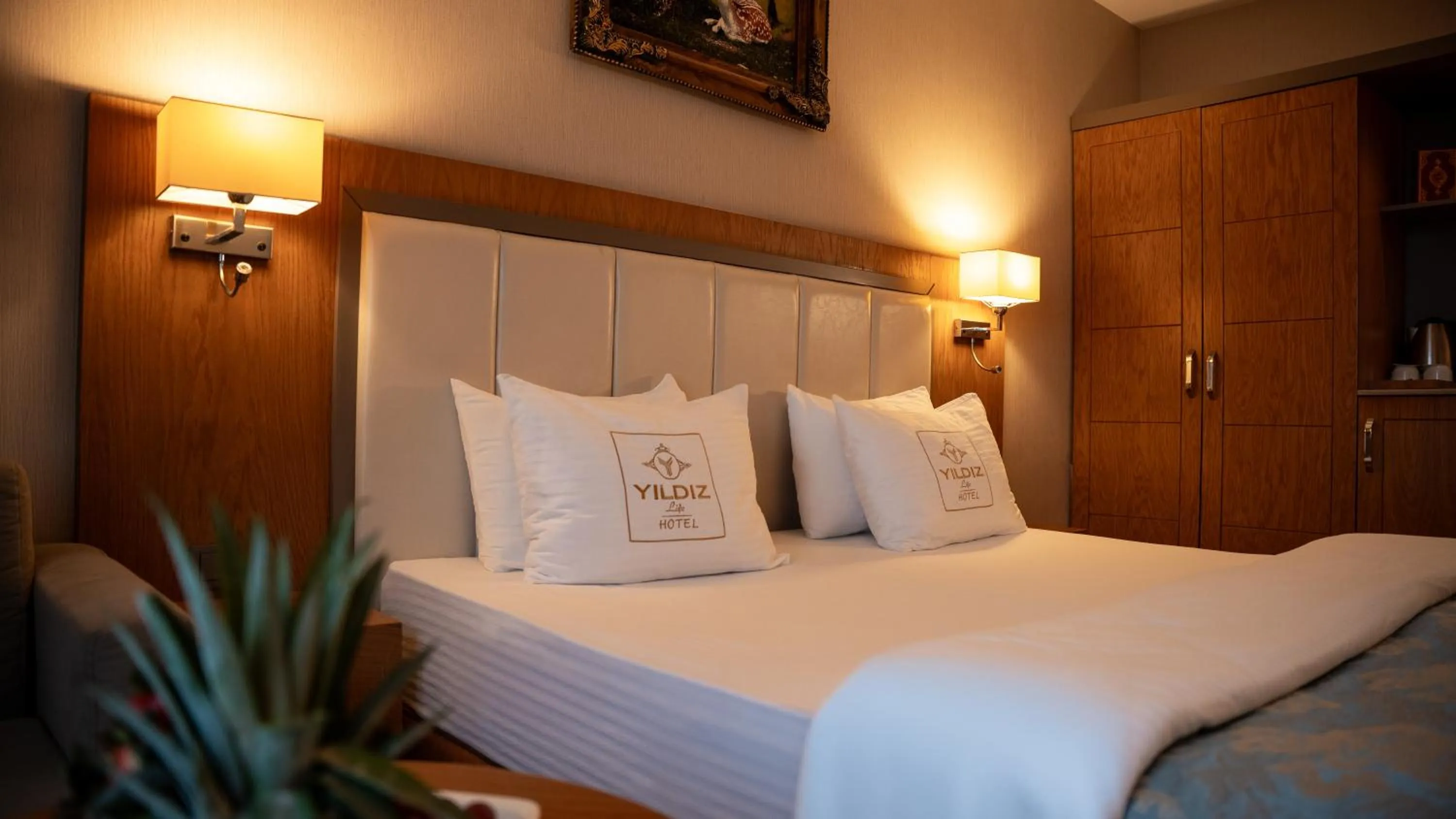 Bedroom, Bed in Yildiz Life Hotel